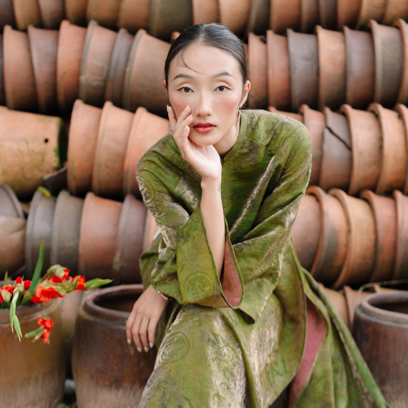 "Hoa Mộc Lan" Ao-dai Set - Tencel Silk with Magnolia pattern in Moss  [Modern Cut] - back view | Vietnamese Luxury Fashion