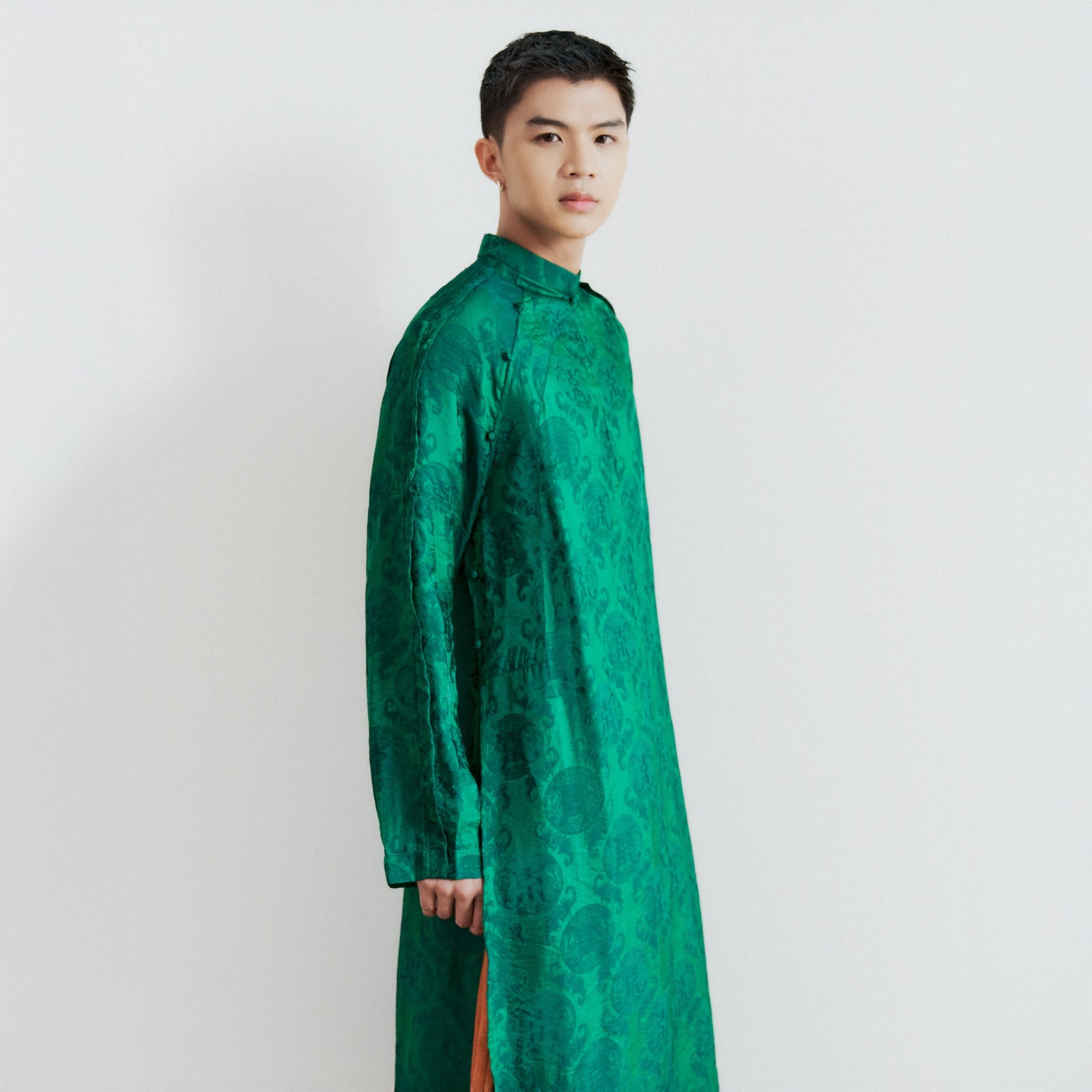 La Men’s Áo Dài Set - Tencel Silk in Loc Tho pattern with raw-silk pants - side profile by Lalin