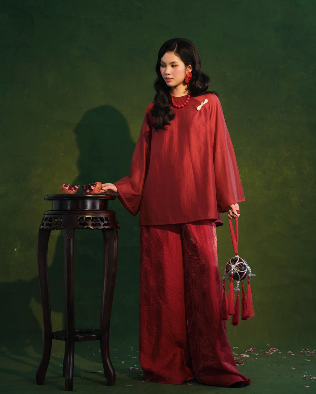 Vietnamese Ao Dai - Moc Tra Bà Ba Set - Tencel in Crimson - front view in silk in red by Garderobe