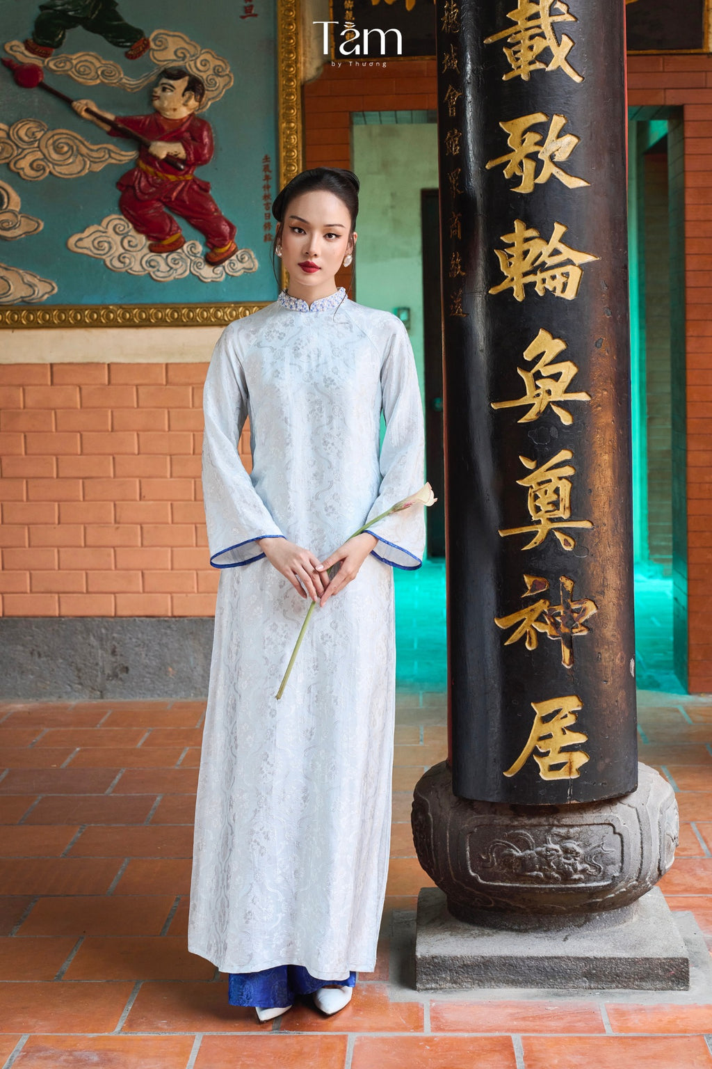 "Y Khue" Single-layered Ao-dai Set - Wormsilk Ao Dai Set with beaded Collar in Sky Blue