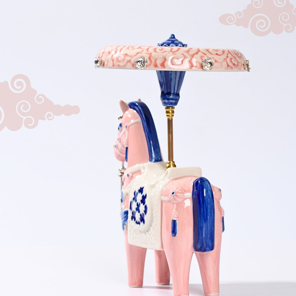 "Mã Mây" – Premium Handcrafted Ceramic Sculpture