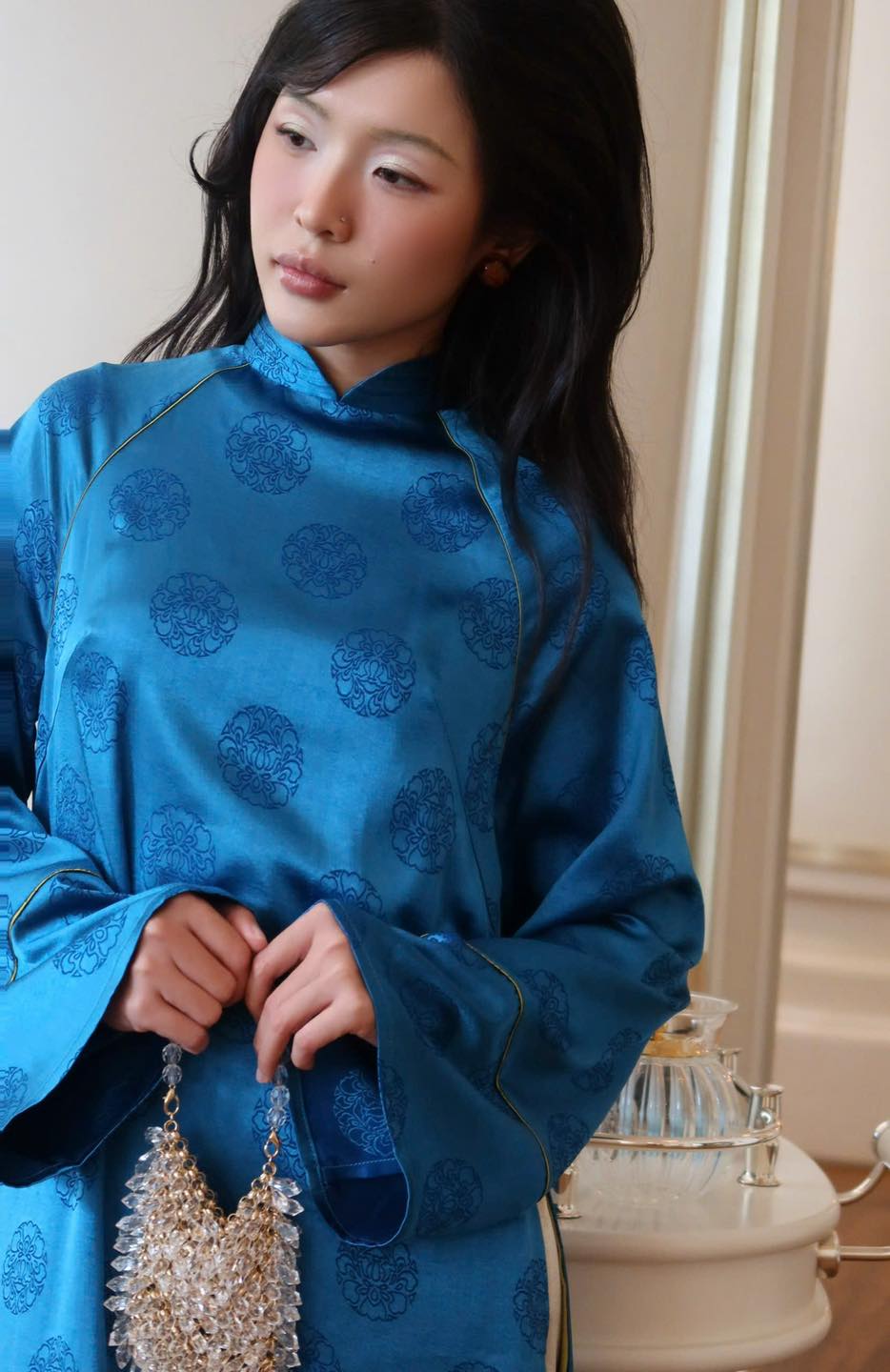 Giao Y Ao-dai Set – Double-Panelled Silk with Pleated Collar in Celestial Azure - front view by H2B a la Mode