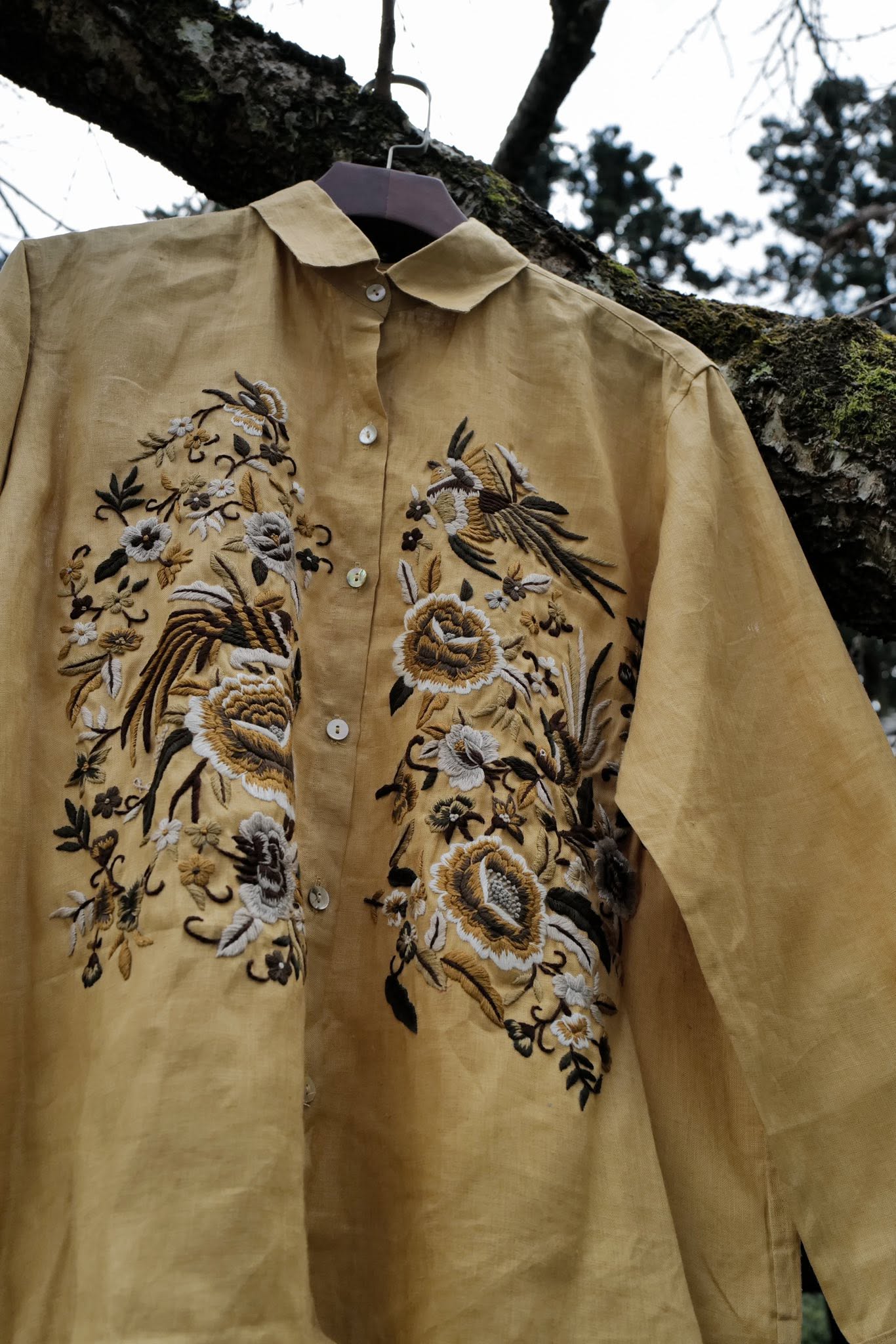 "Sequoia" -  Embroidered Linen shirt in Tobacco Brown