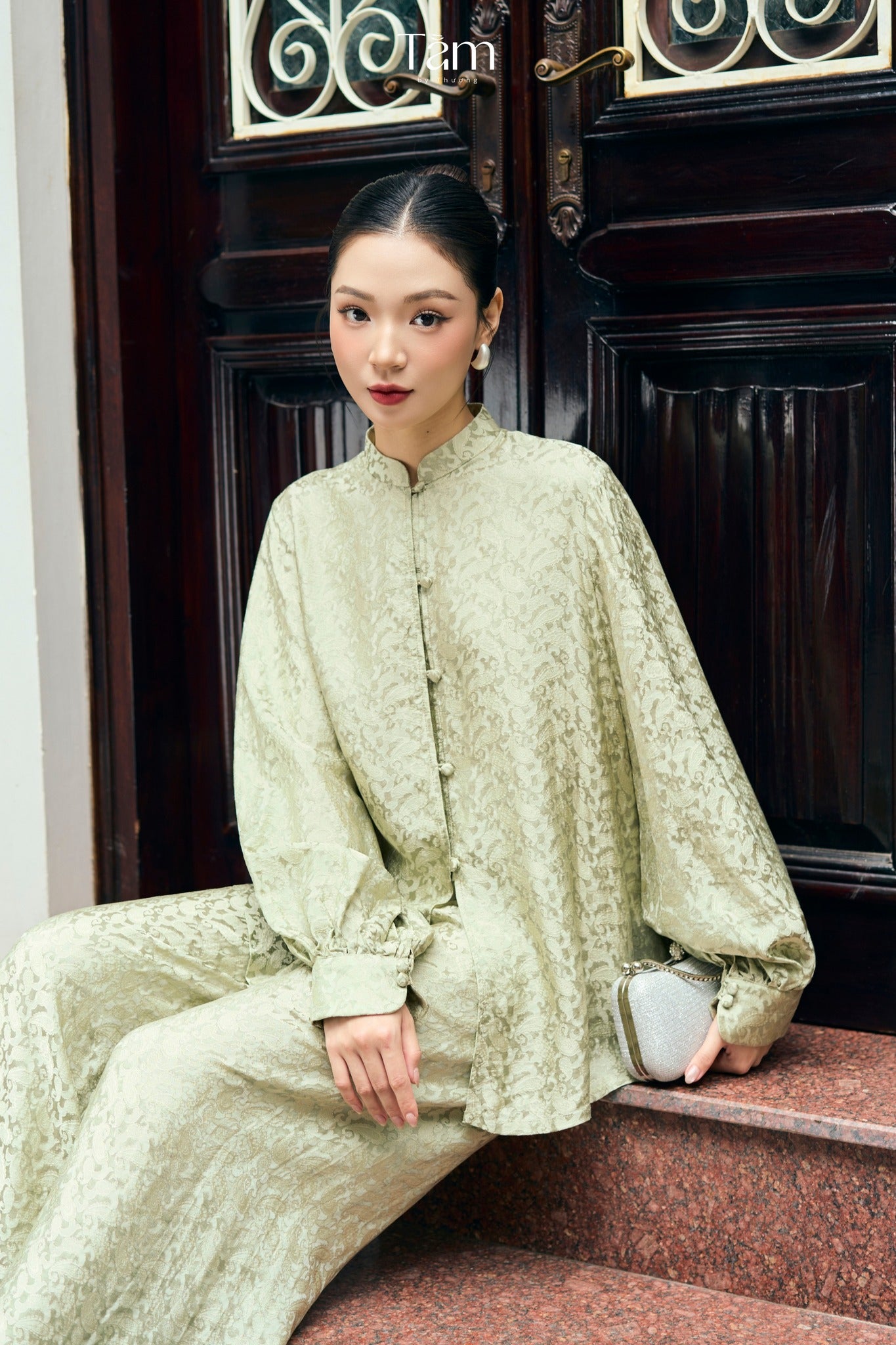 “Lệ Tú” Ba-ba Set – Mandarin Collar Wormsilk Ba Ba Set in Celadon Mist