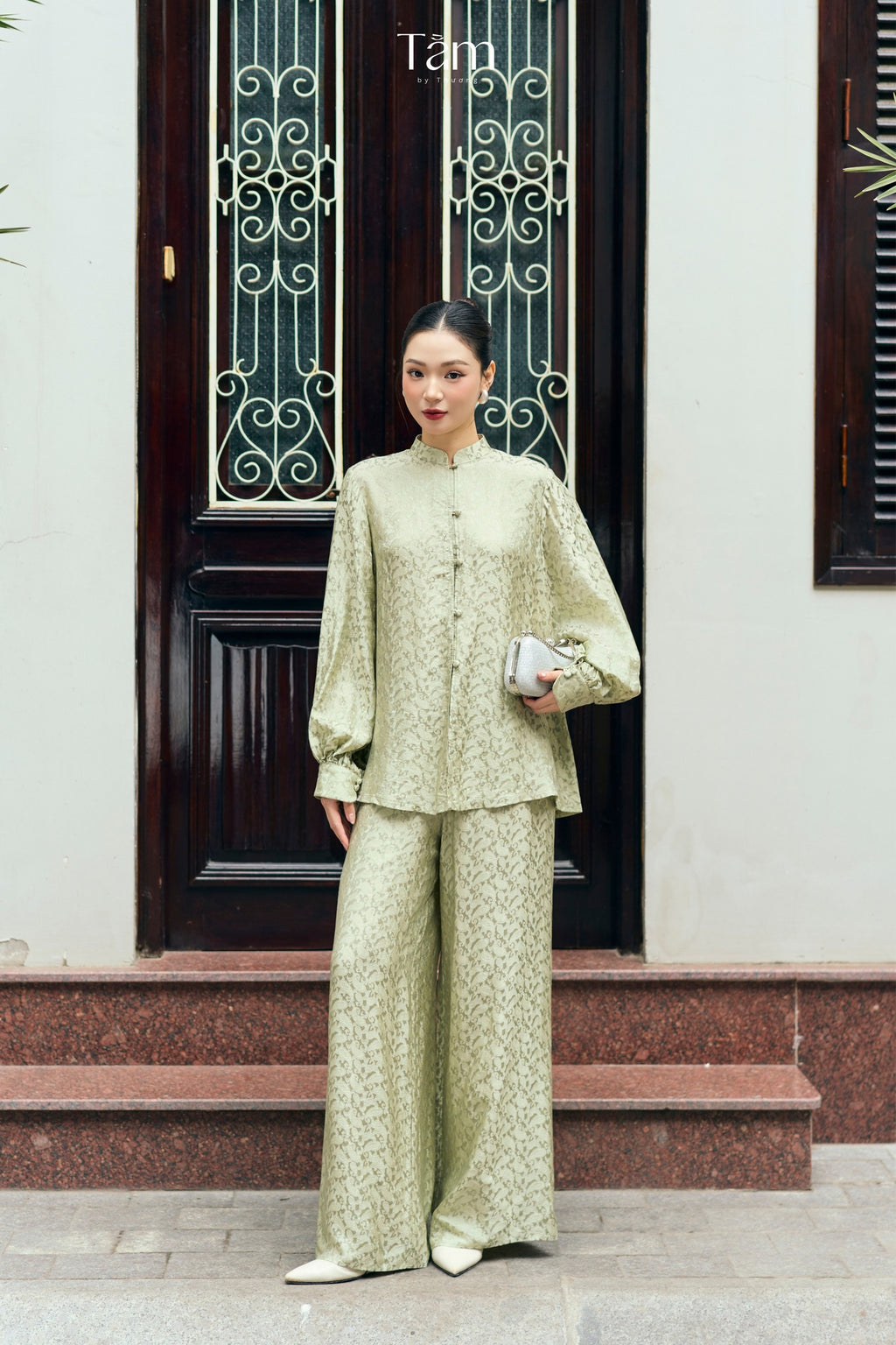 “Lệ Tú” Ba-ba Set – Mandarin Collar Wormsilk Ba Ba Set in Celadon Mist