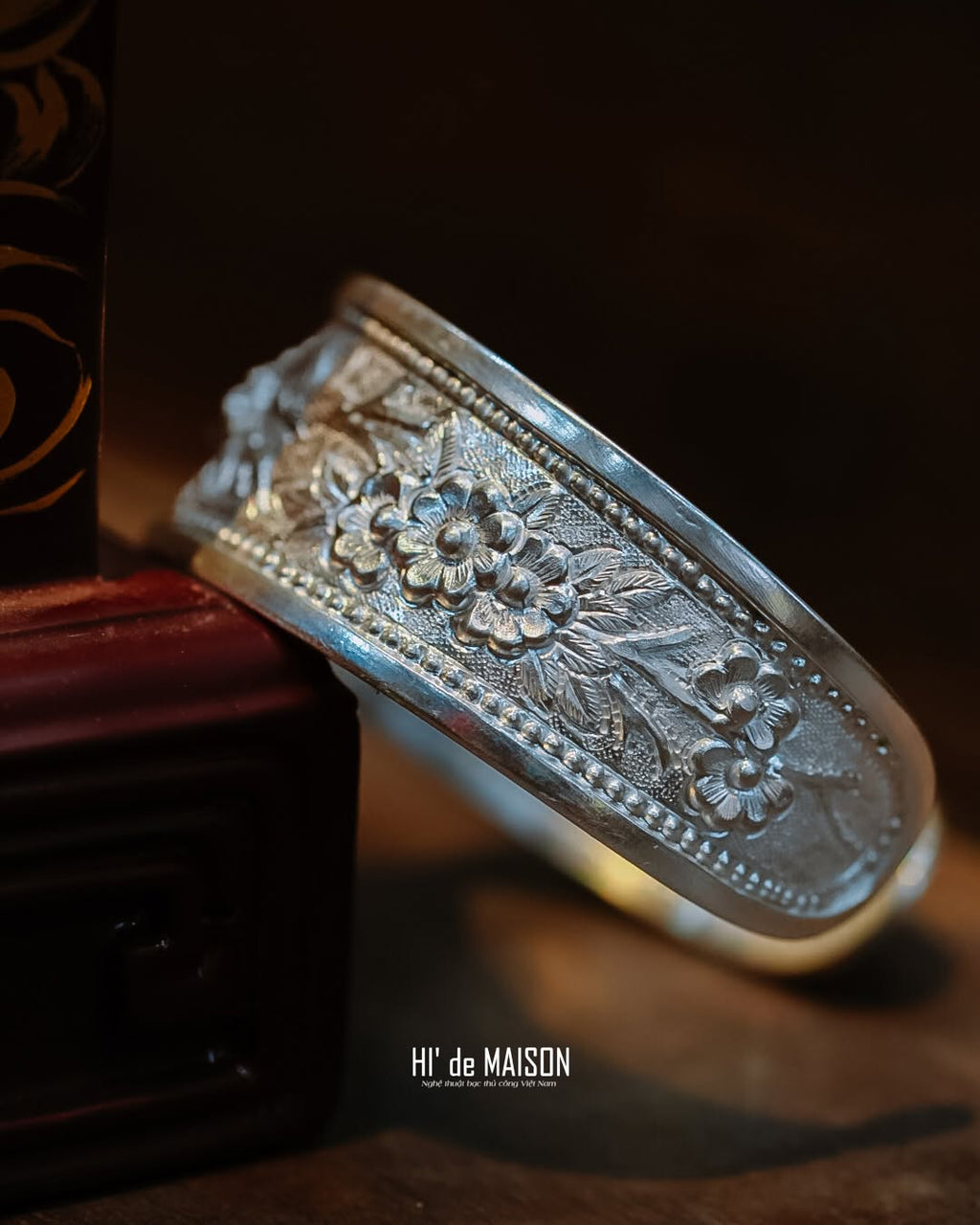 "Mai An" - Heritage Cuff in Pure 99.9% Silver