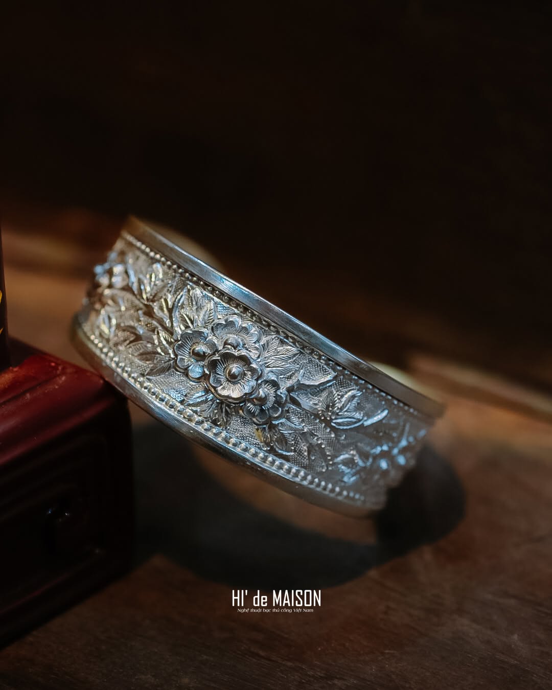 "Mai An" - Heritage Cuff in Pure 99.9% Silver