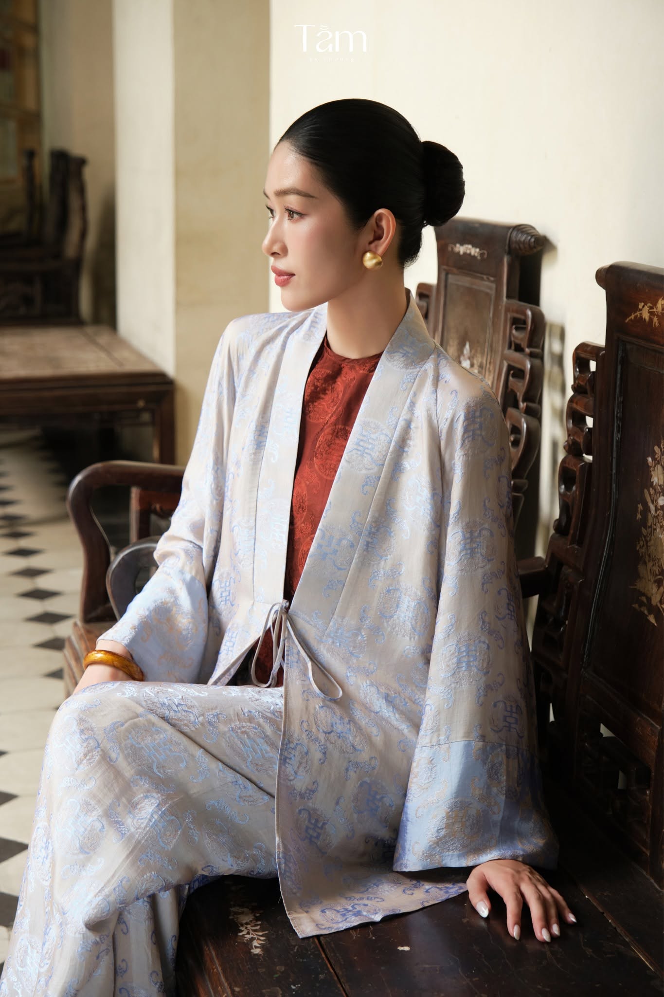 "Phong Thư" Set – Wormsilk Heritage Cardigan & Haltered Neck Top in Pearl Grey
