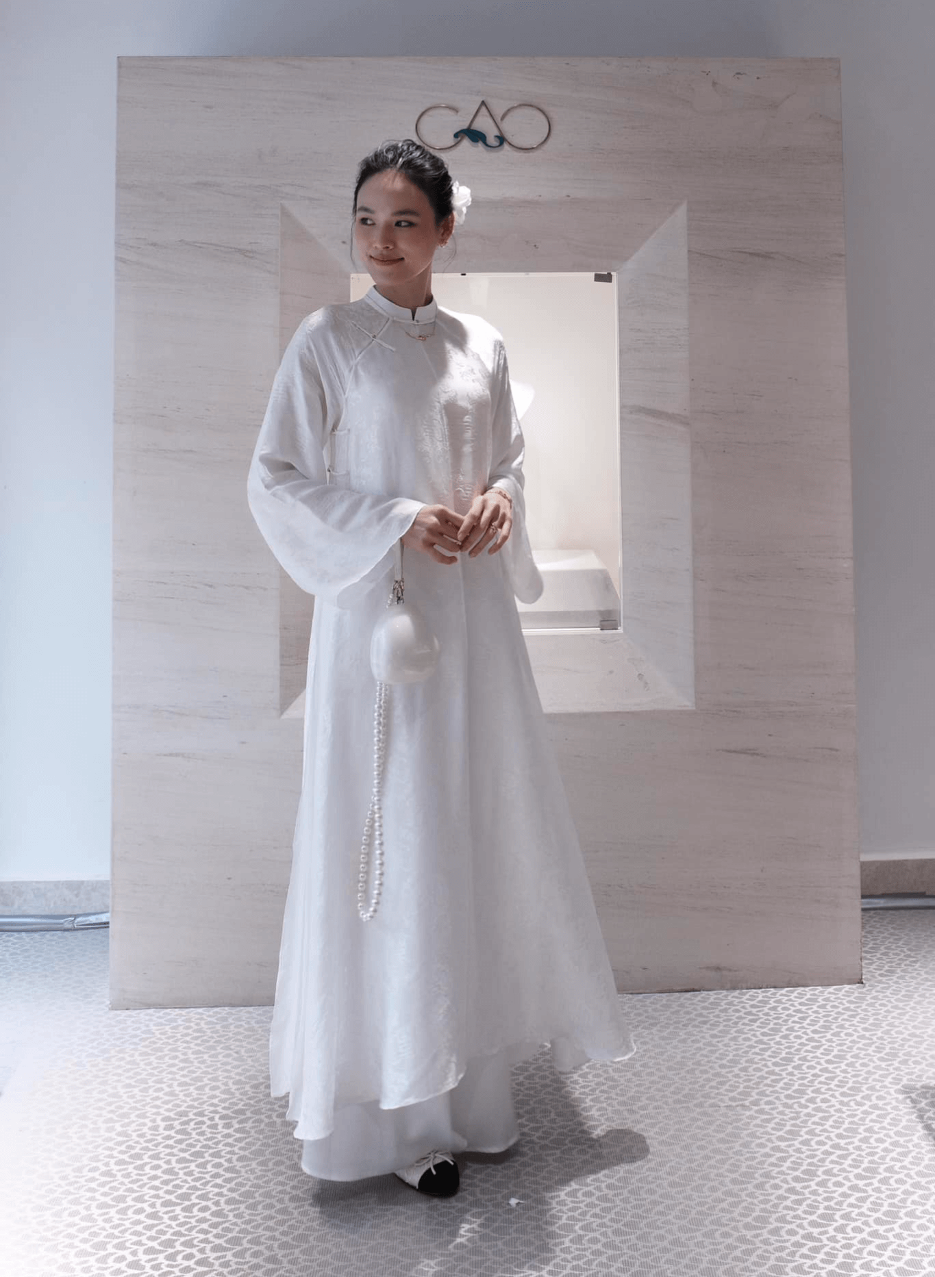 Vietnamese Ao Dai - Hy Loan Ao Dai Set - Premium Natural Silk - front view in white by Lalin