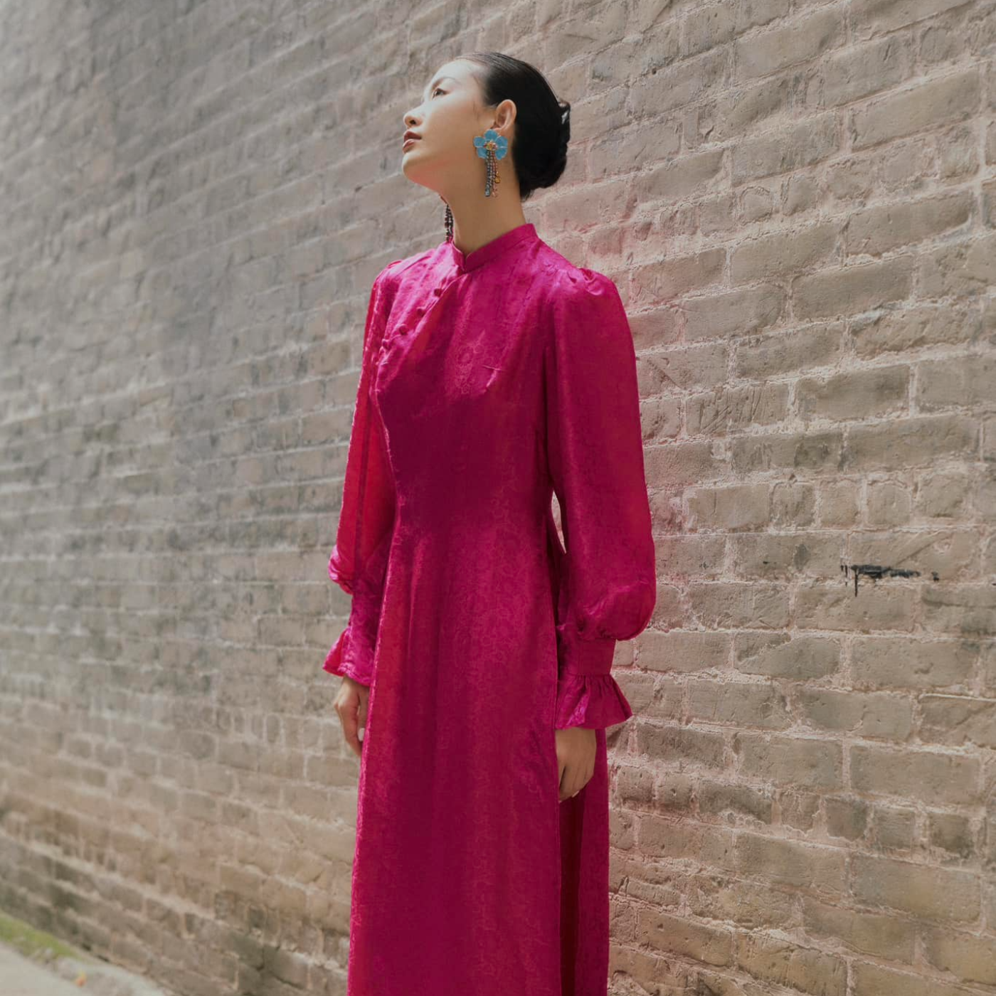 Vietnamese Ao Dai - Tang Bong Ao Dai Set - Premium Wormsilk with Puff Sleeve - side profile in fuchsia by SY Design