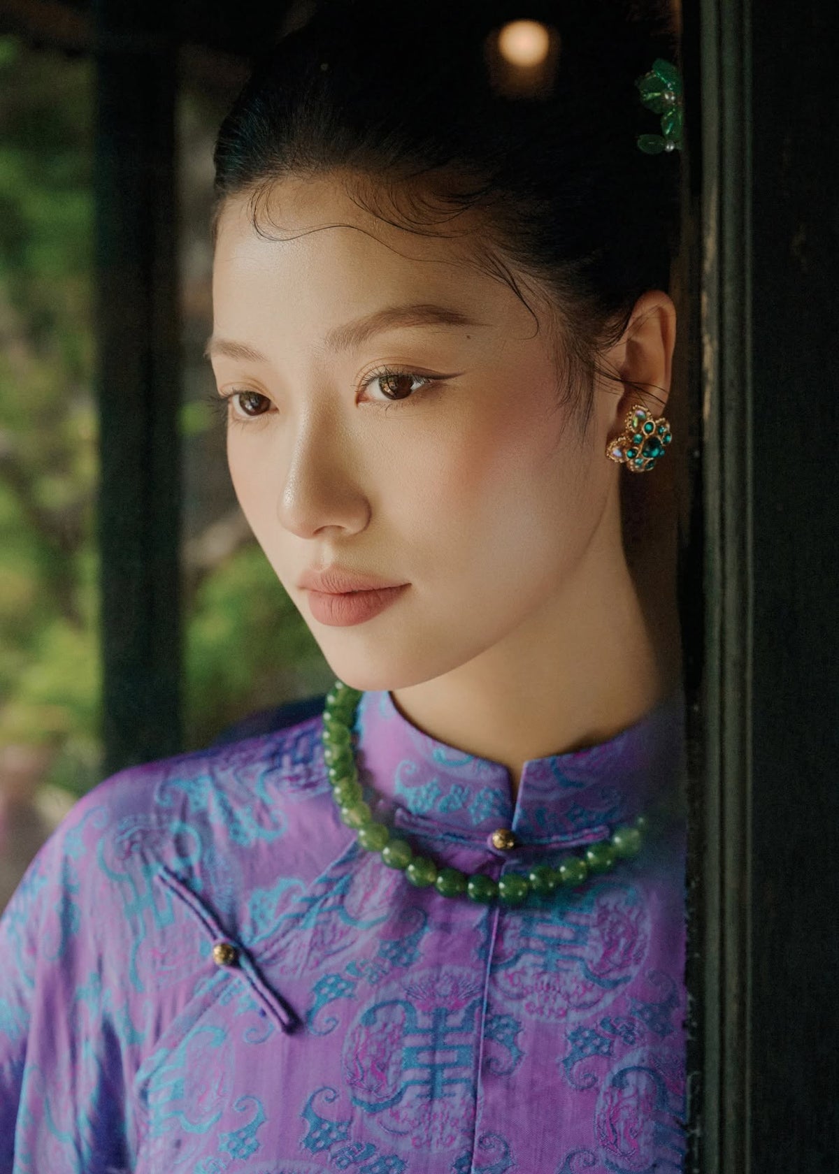 "Lam Dien" Ao-dai Set - 5-panel wormsilk in Violet & Jade