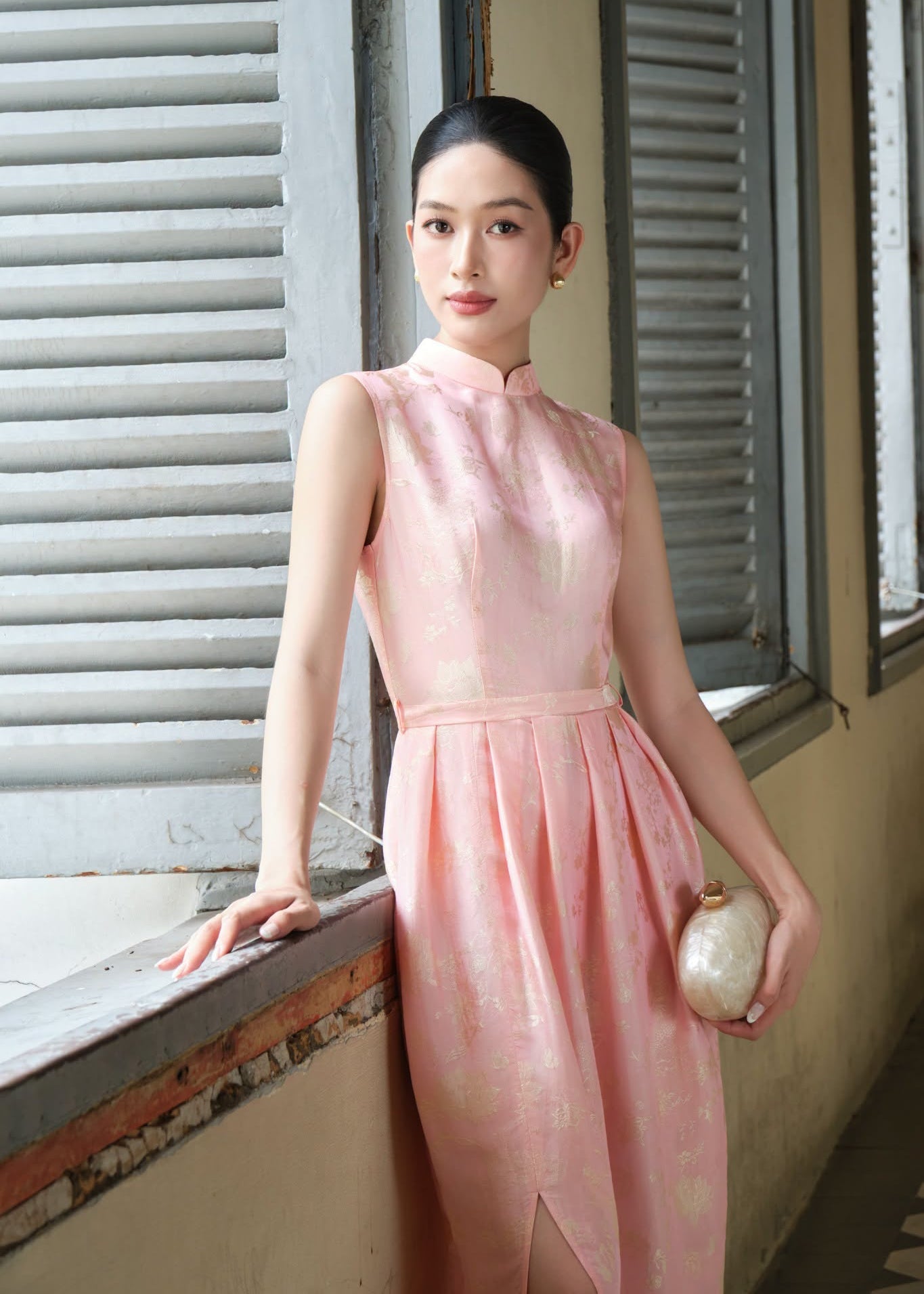 “Celeste” Dress – Lotus Jacquard womsilk Dress in Blush Pink