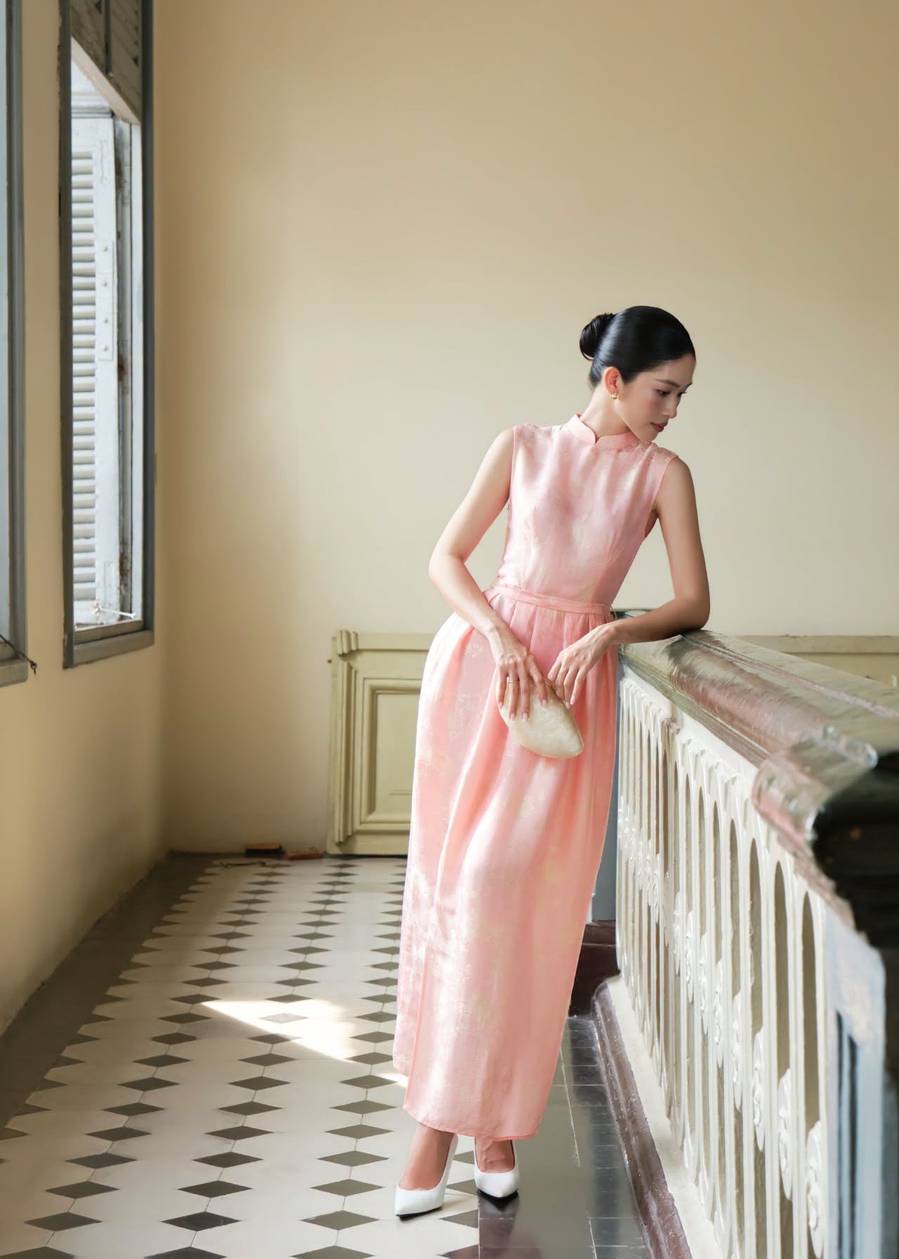 “Celeste” Dress – Lotus Jacquard womsilk Dress in Blush Pink