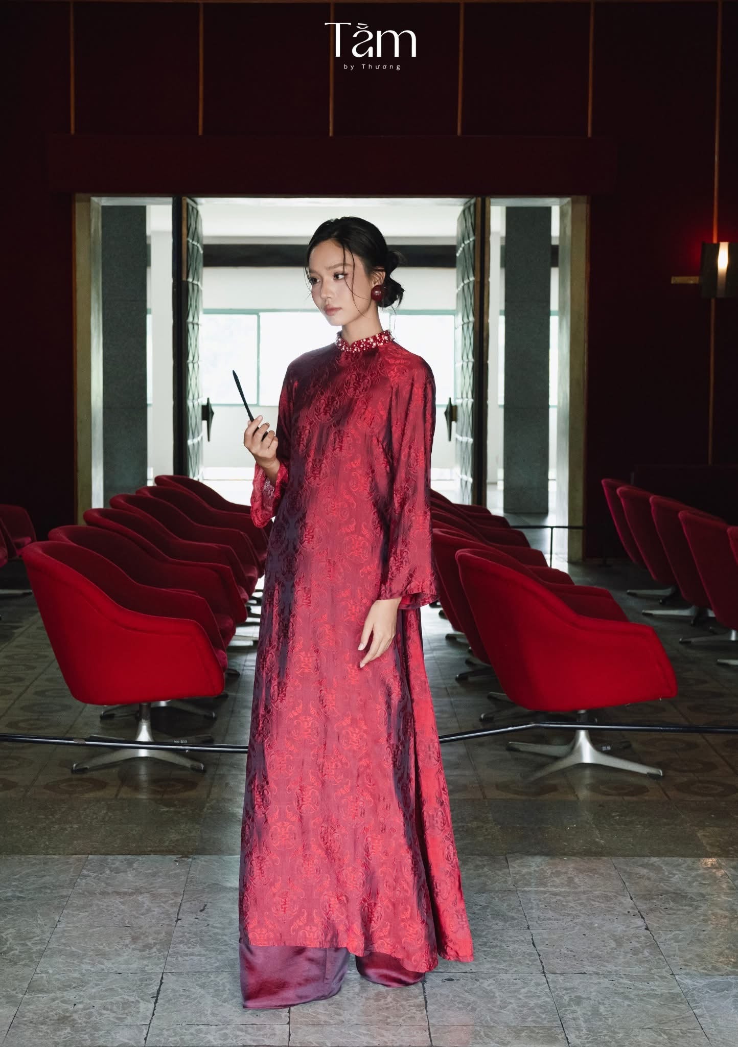 Vietnamese Ao Dai - Dao Đài - Wormsilk Modern Ao Dai Set with beaded Collar in Deep Red - front view in brocade in red by Tam