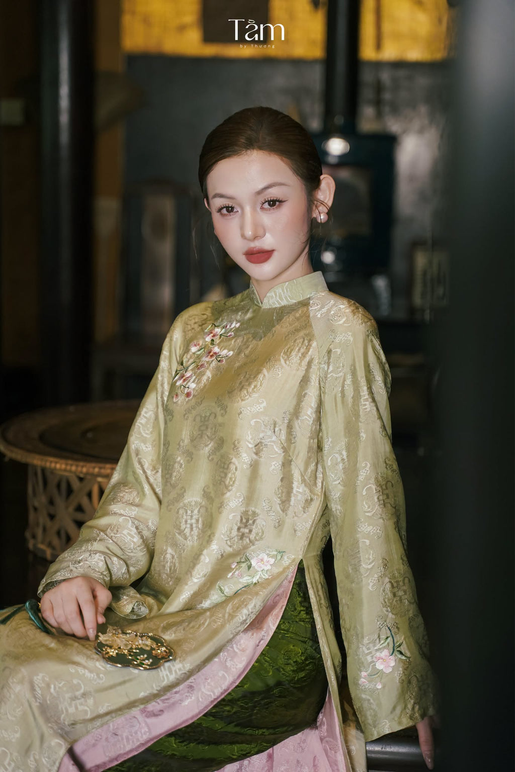 “Lam Uyen” Wedding Áo Dài Set – Layered Worm Silk in Moss Jade & Champagne