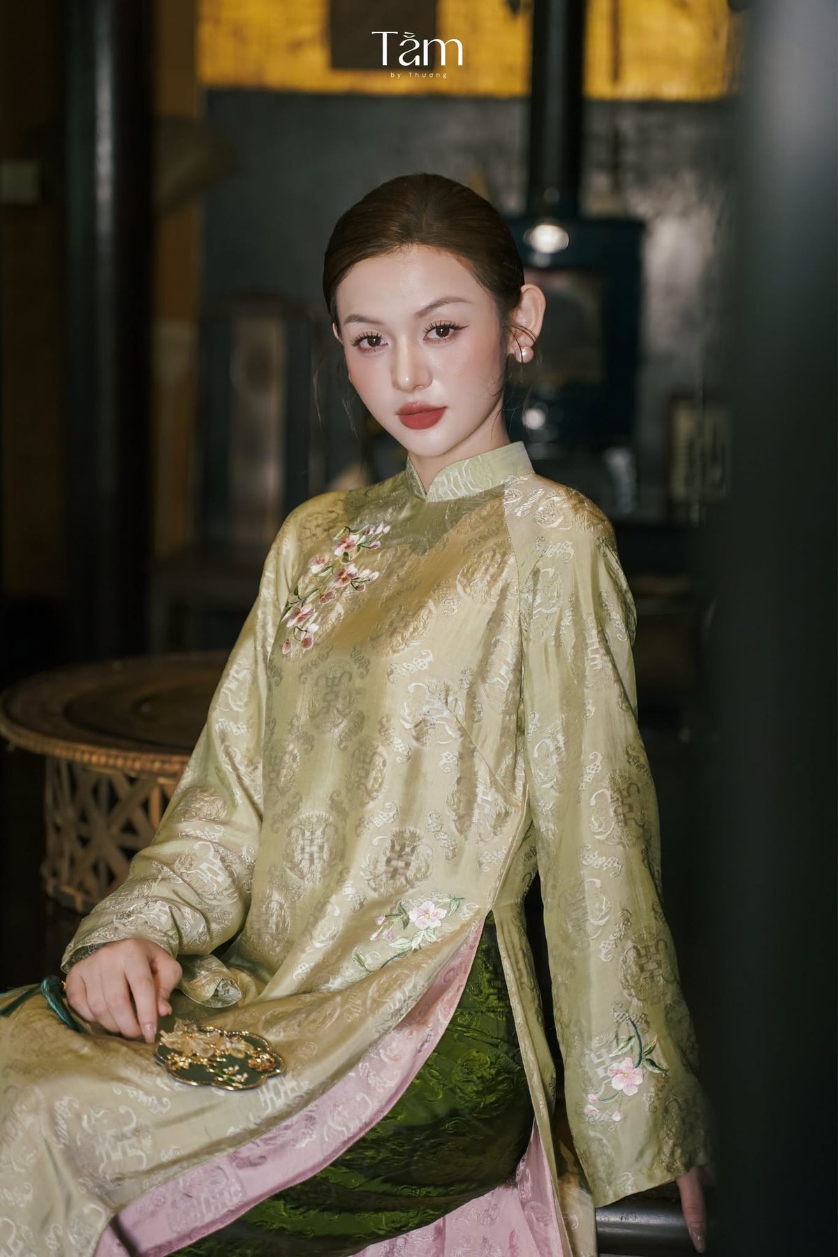“Lam Uyen” Wedding Áo Dài Set – Layered Worm Silk in Moss Jade & Champagne