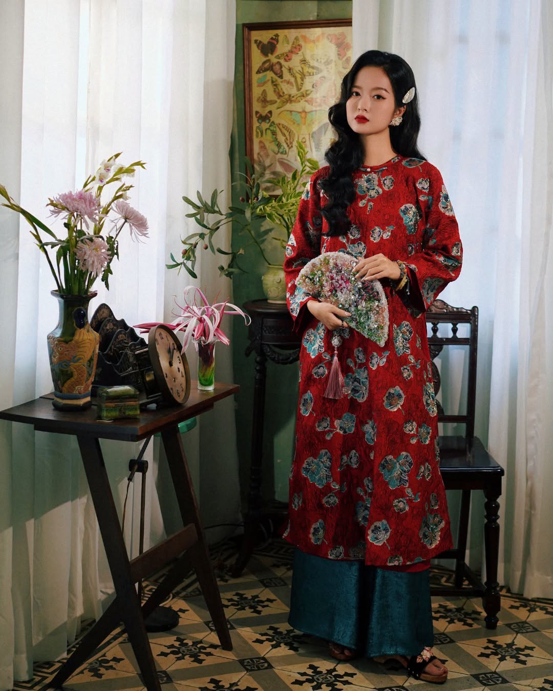 “Mẫu Đơn Lục Bảo” Ao-dai Set – 5-panel in Crimson Red & Emerald Green Brocade
