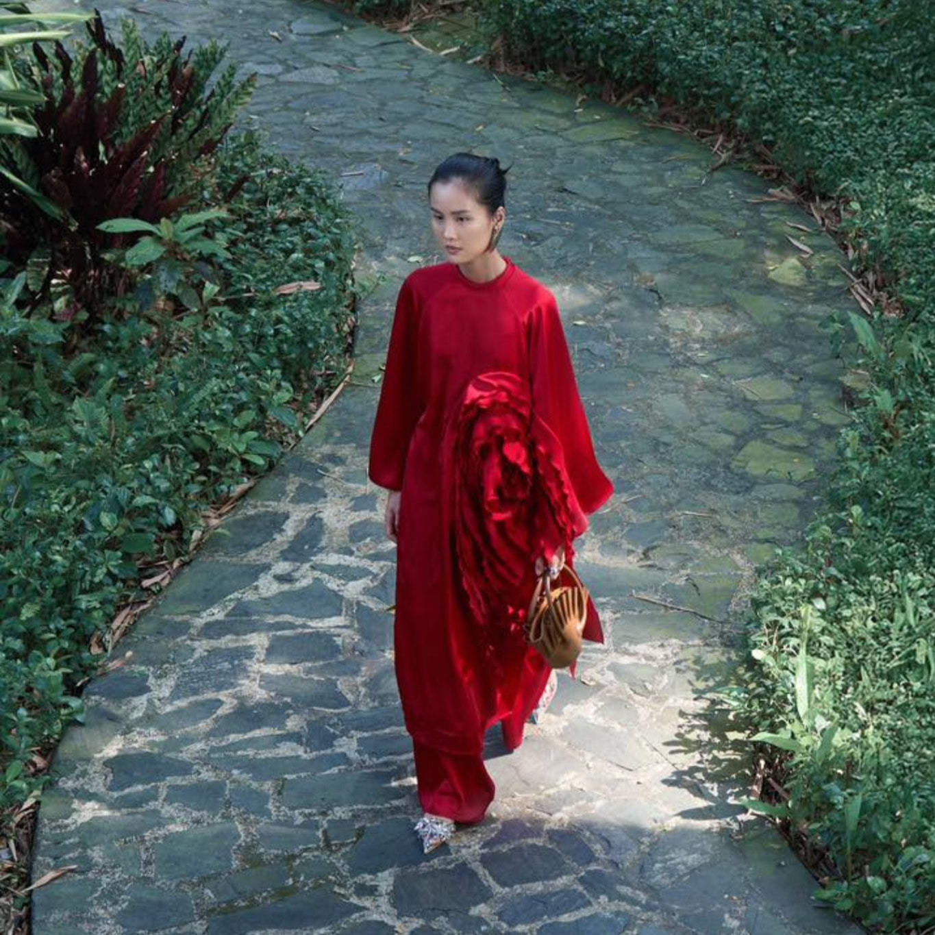 "Crimson Bloom" red silk Ao Dai set by Das Levine, modern floral pattern, traditional Vietnamese dress.