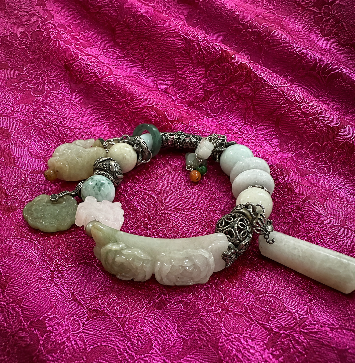 "Phúc Yên" – One-of-a-Kind Feng Shui Talisman Bracelet