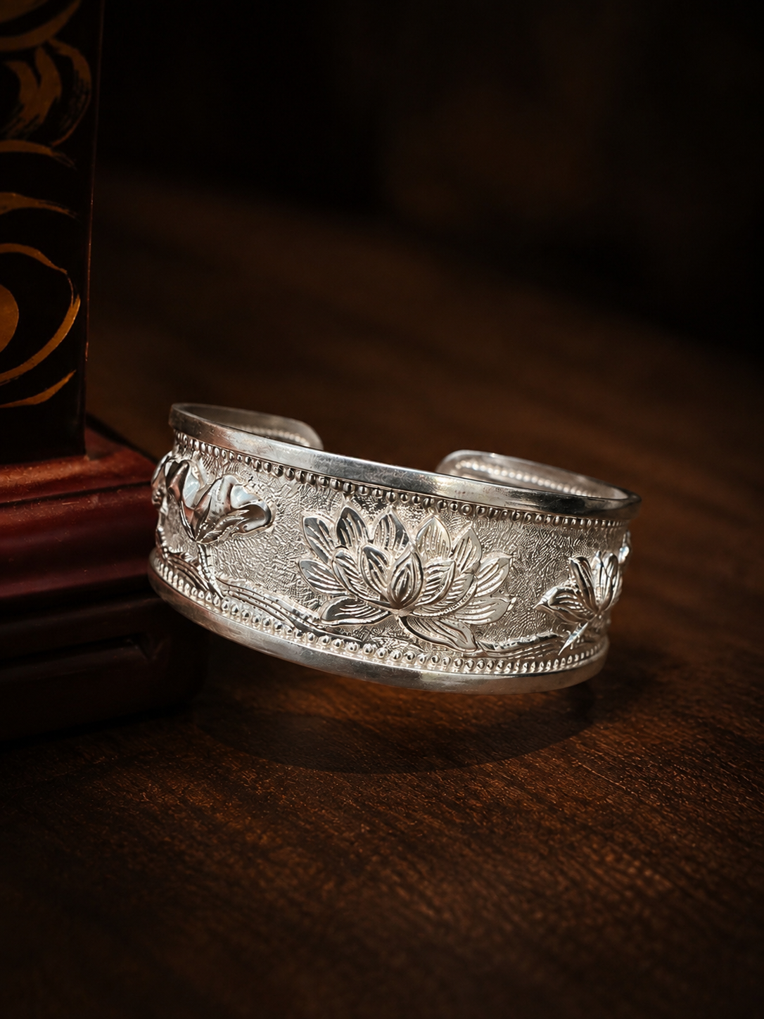 "Mai An" - Heritage Cuff in Pure 99.9% Silver
