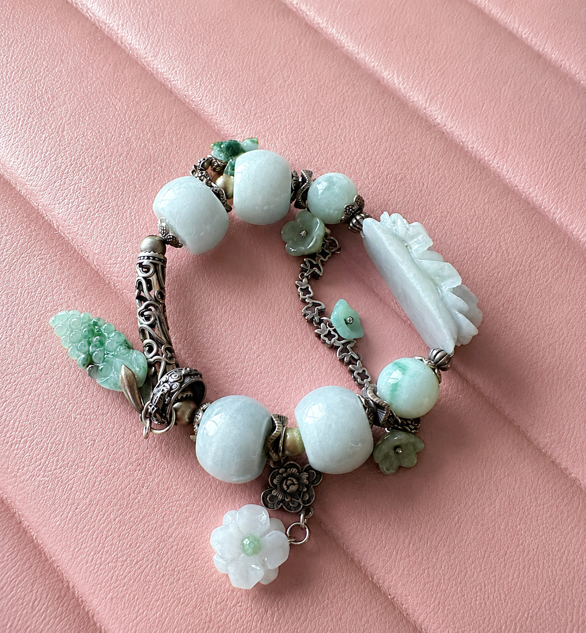 "Bích Viên" – One-of-a-Kind Jade & Silver Feng Shui-Inspired Bracelet