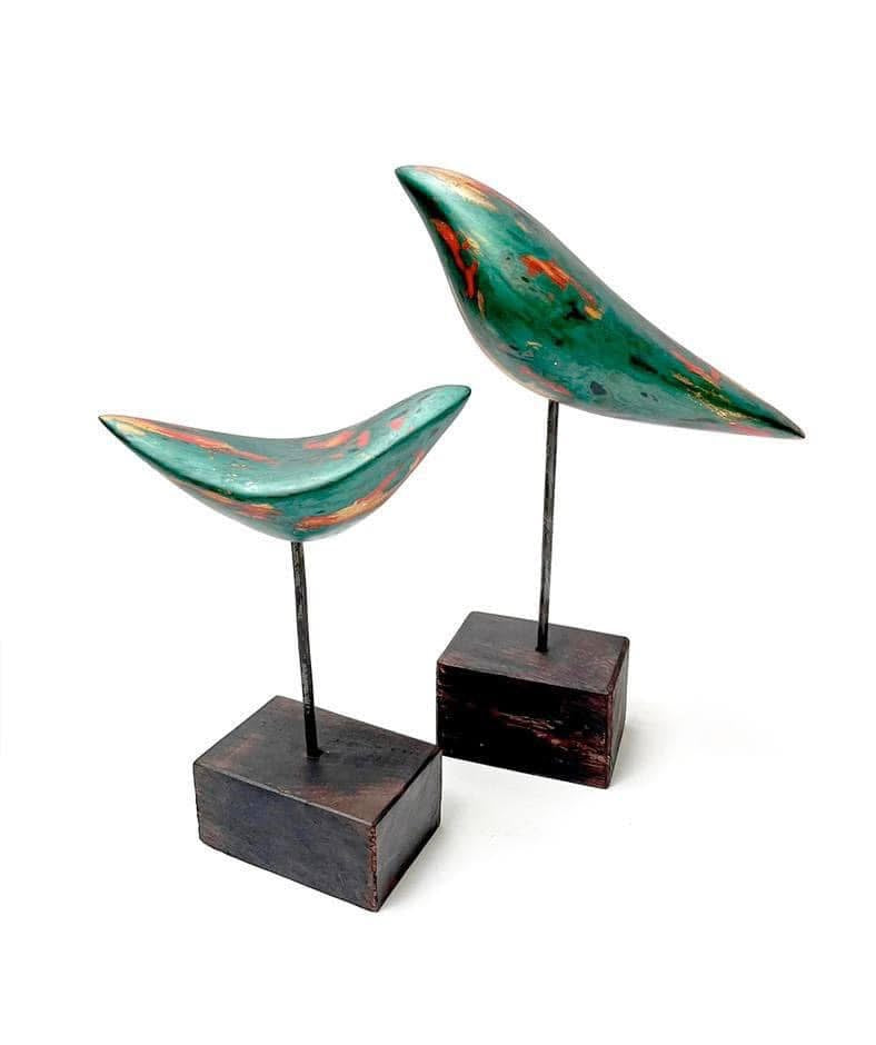 “Lacquer Bird Décor” – A Soaring Symbol of Serenity - flat lay display in green by Bat-trang