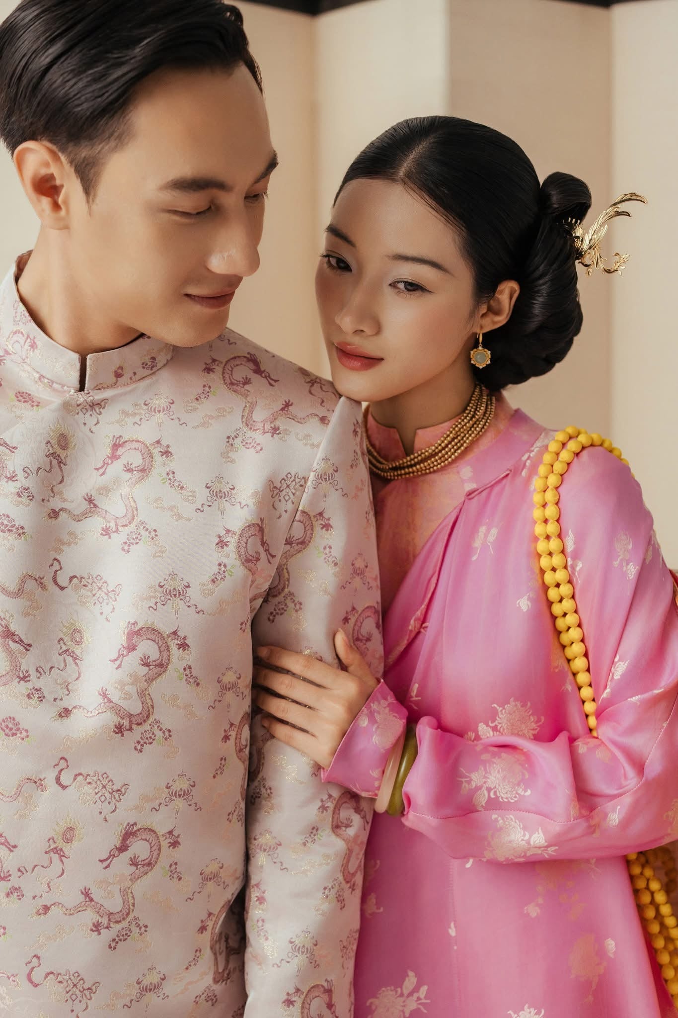 Cam Giao Ao-dai Set – Luxury Double-layer Hand-Embroidered WormSilk in Pink [Wedding Collection] by Lo Boutique - styled lifestyle shot demonstrating Vietnamese luxury fashion, premium Vietnamese wormsilk clothing