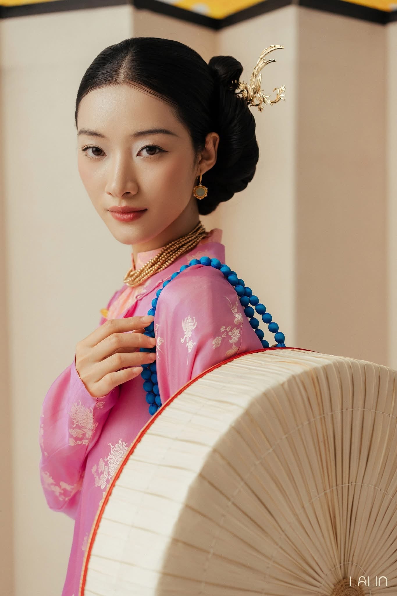 Cam Giao Ao-dai Set – Luxury Double-layer Hand-Embroidered WormSilk in Pink [Wedding Collection] - side profile by Lalin