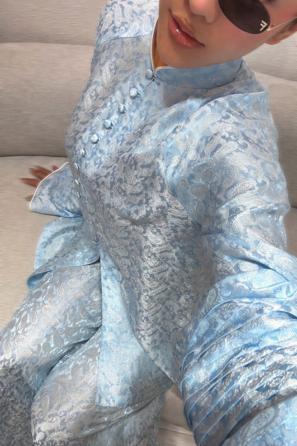 “Celestial Silk” – Wormsilk Modern Áo Bà Ba in Sky Blue with Pleated Sleeve - detail close-up by Ngoc Bui