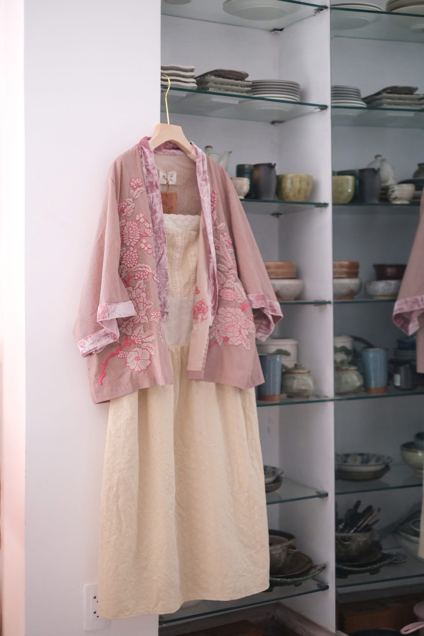 "Yuki embroidered chiffon short cardigan in pink with floral pattern, artisan design by Huulala"