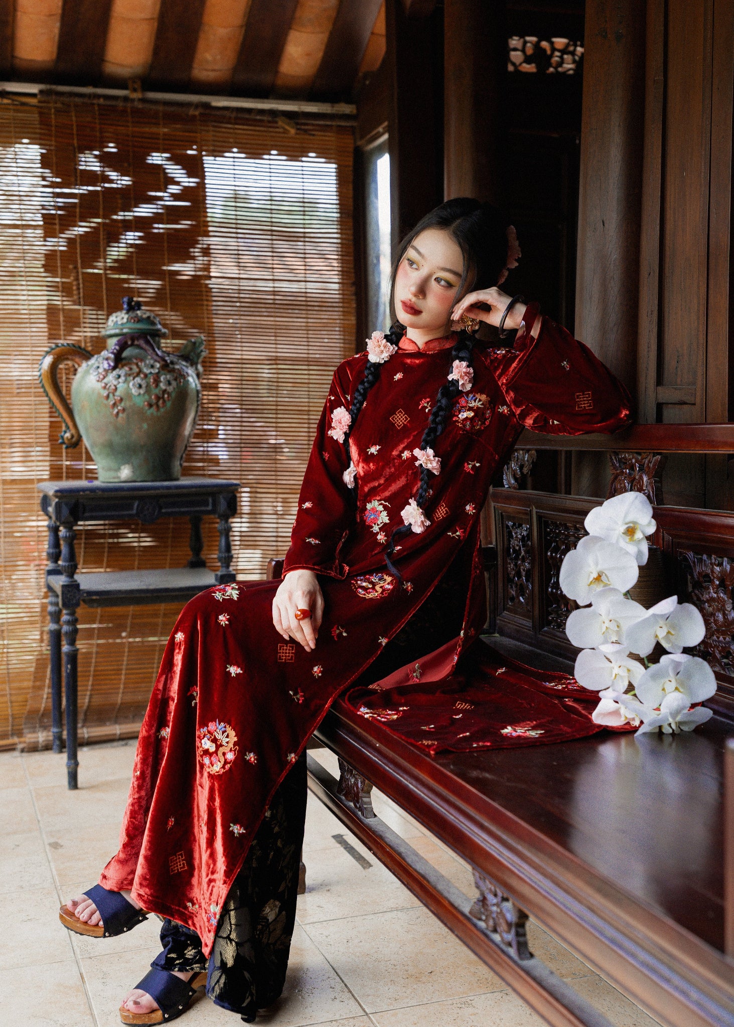 "Yen Hoa" Ao-dai Set – Embroidered on Velvet on Brick Crimson