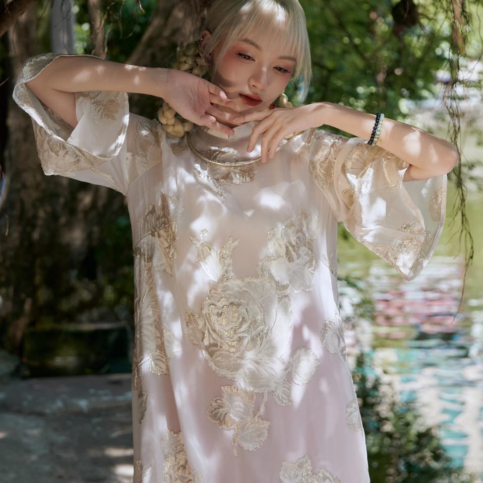 Vietnamese Embroidery - Giai Nhan Premium Ao Dai - White Wormsilk [Modern cut] - front view in pink by Moc