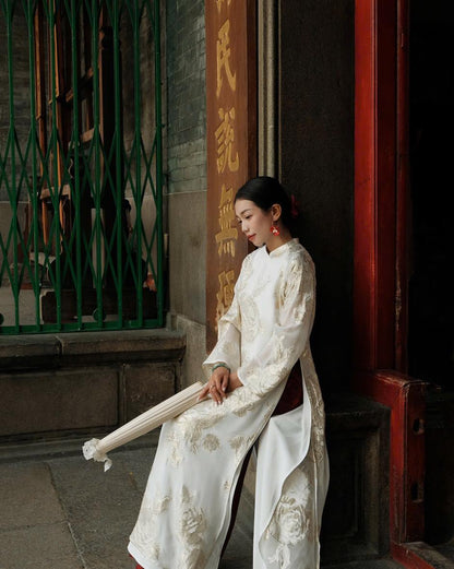 "Giai Nhan" Premium Ao Dai set - Flowery Wormsilk Double Layer in White