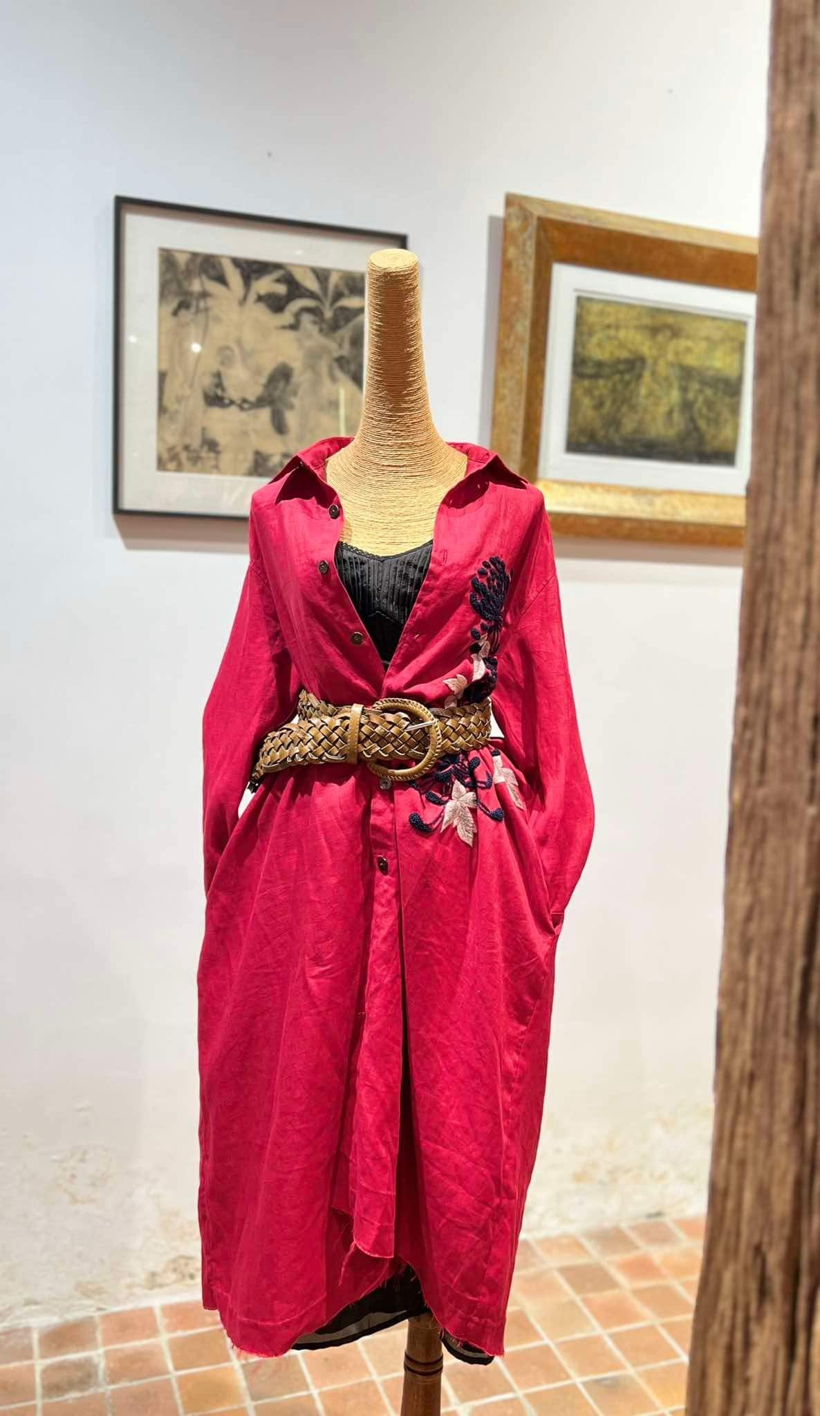 "Red embroidered linen dress shirt 'Soleil' by Huulala, artisan-crafted with Vietnamese cultural authenticity."