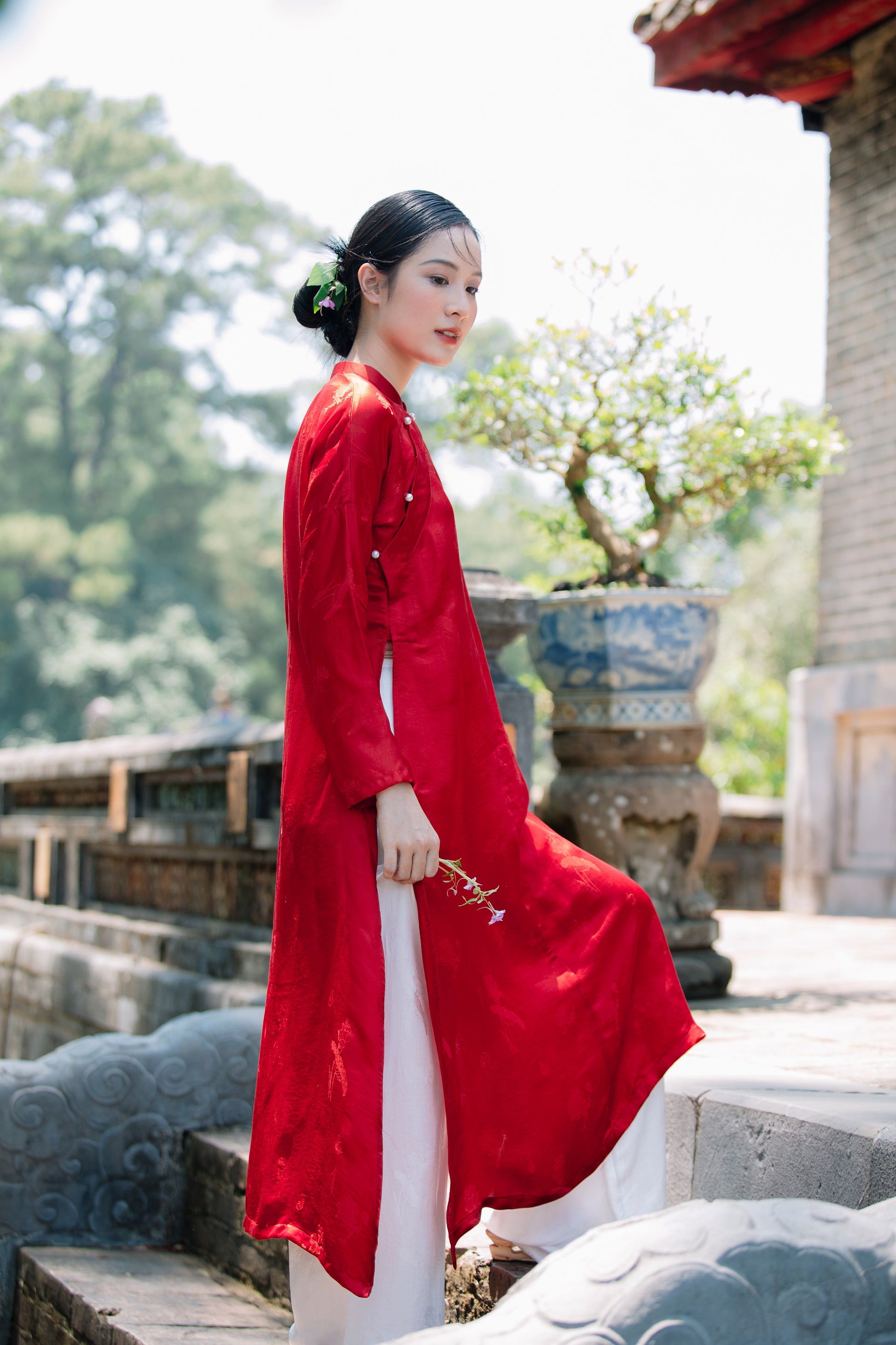 "Ngu Than" Ao Dai set - Silkworm Silk in Red