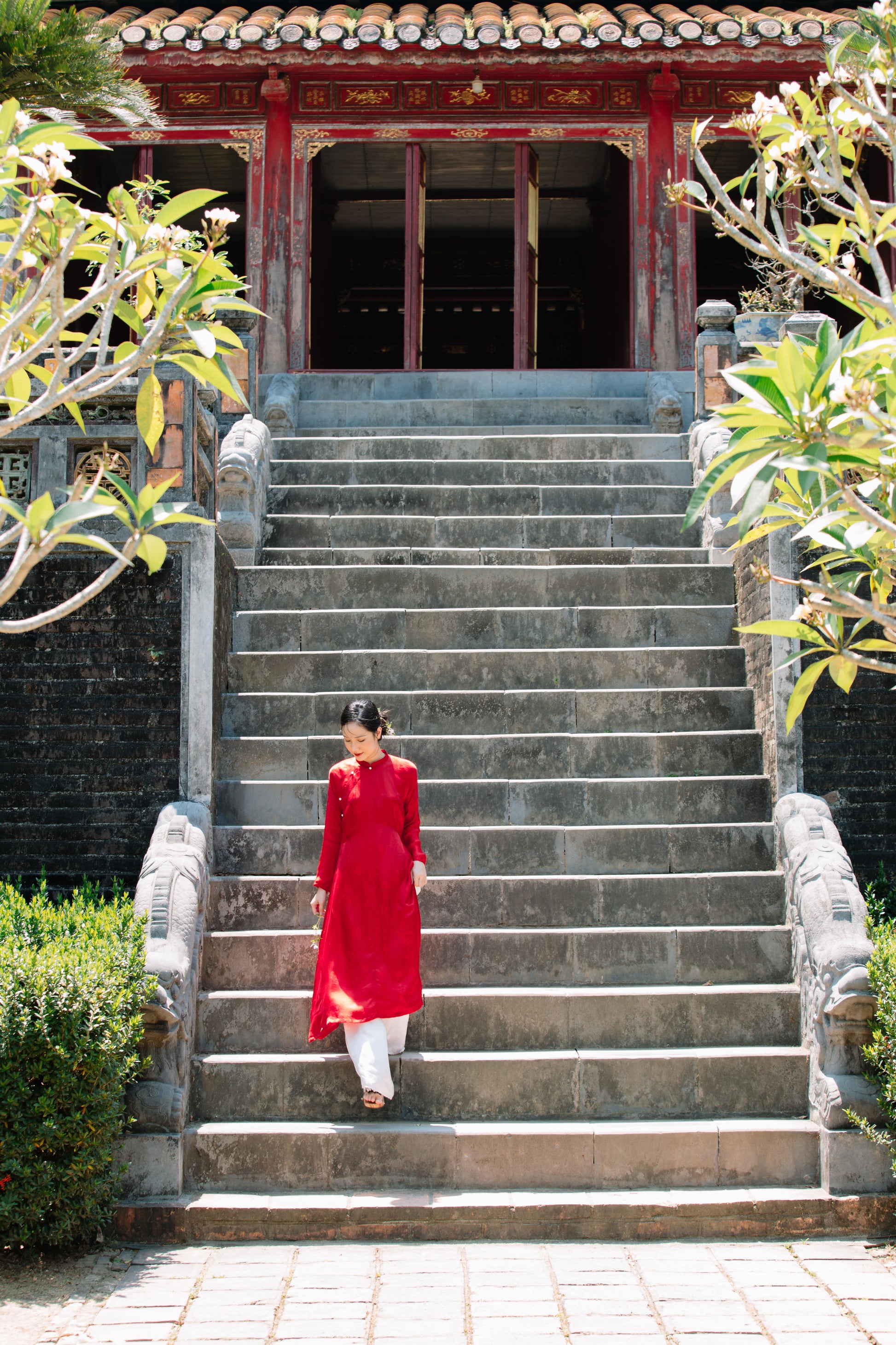 "Ngu Than" Ao Dai set - Silkworm Silk in Red