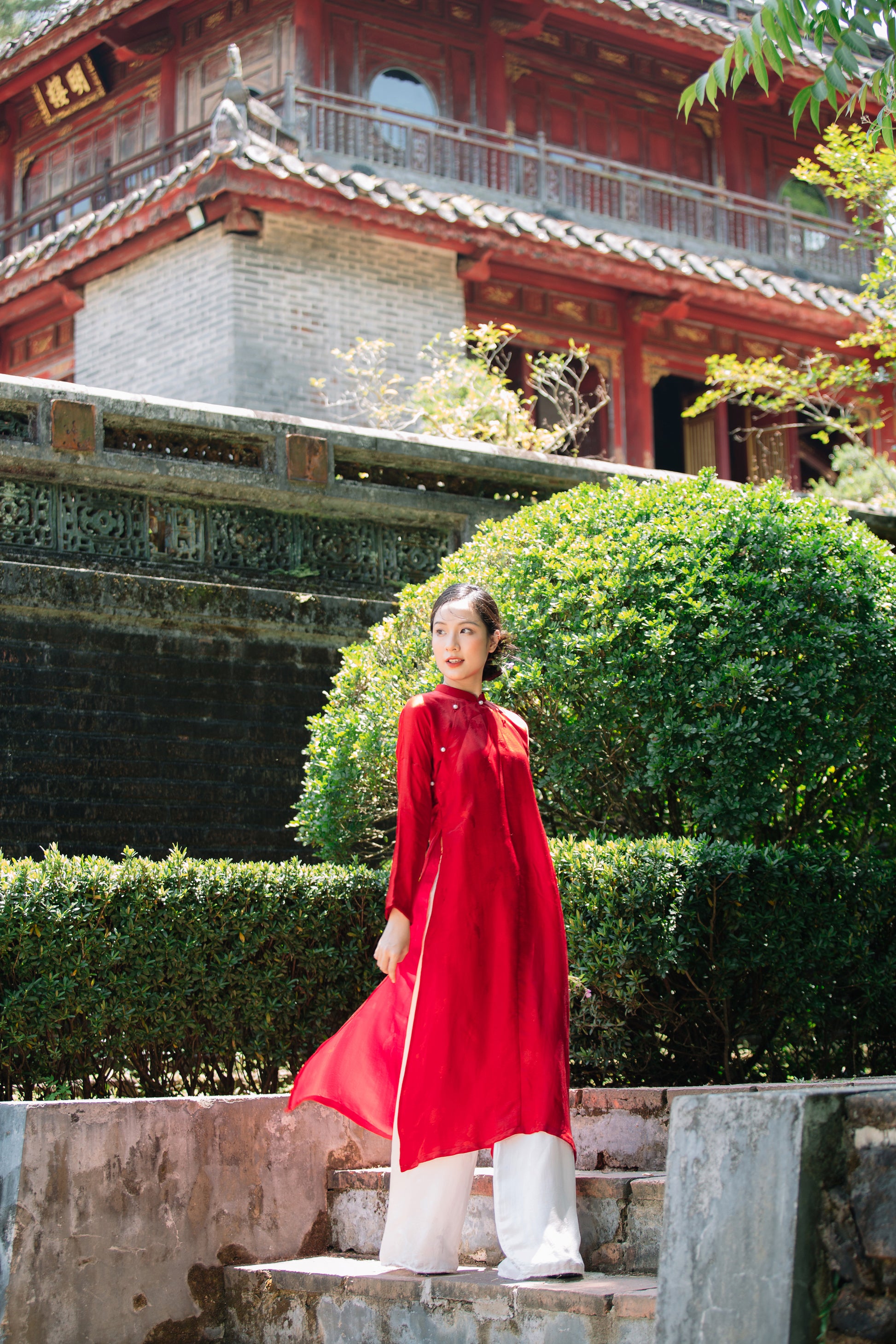"Ngu Than" Ao Dai set - Silkworm Silk in Red