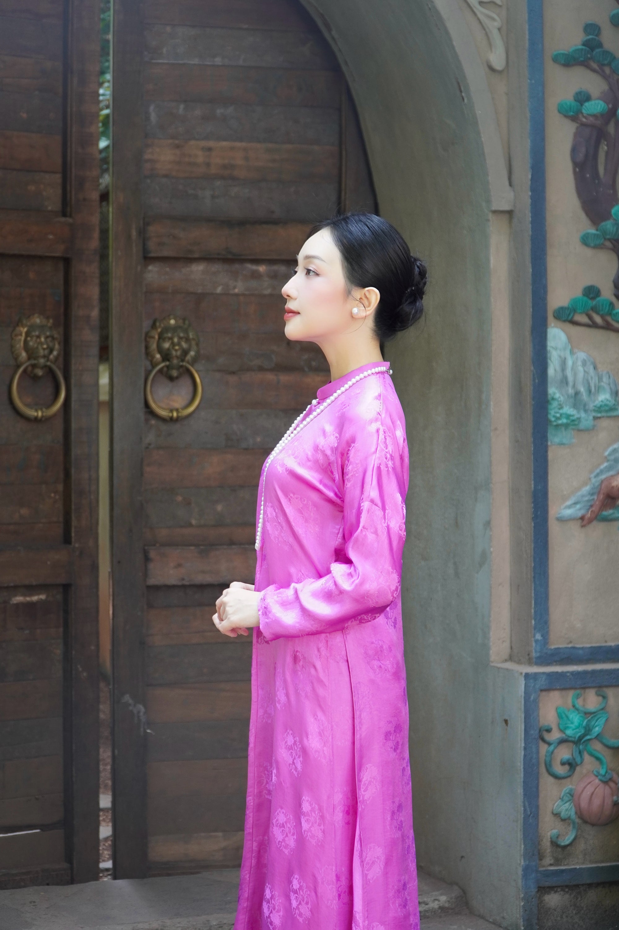 Nguyệt Liên" Ao Dai set -  Wormsilk 5-panel Design in Pink - Side view - Traditional Vietnamese craftsmanship