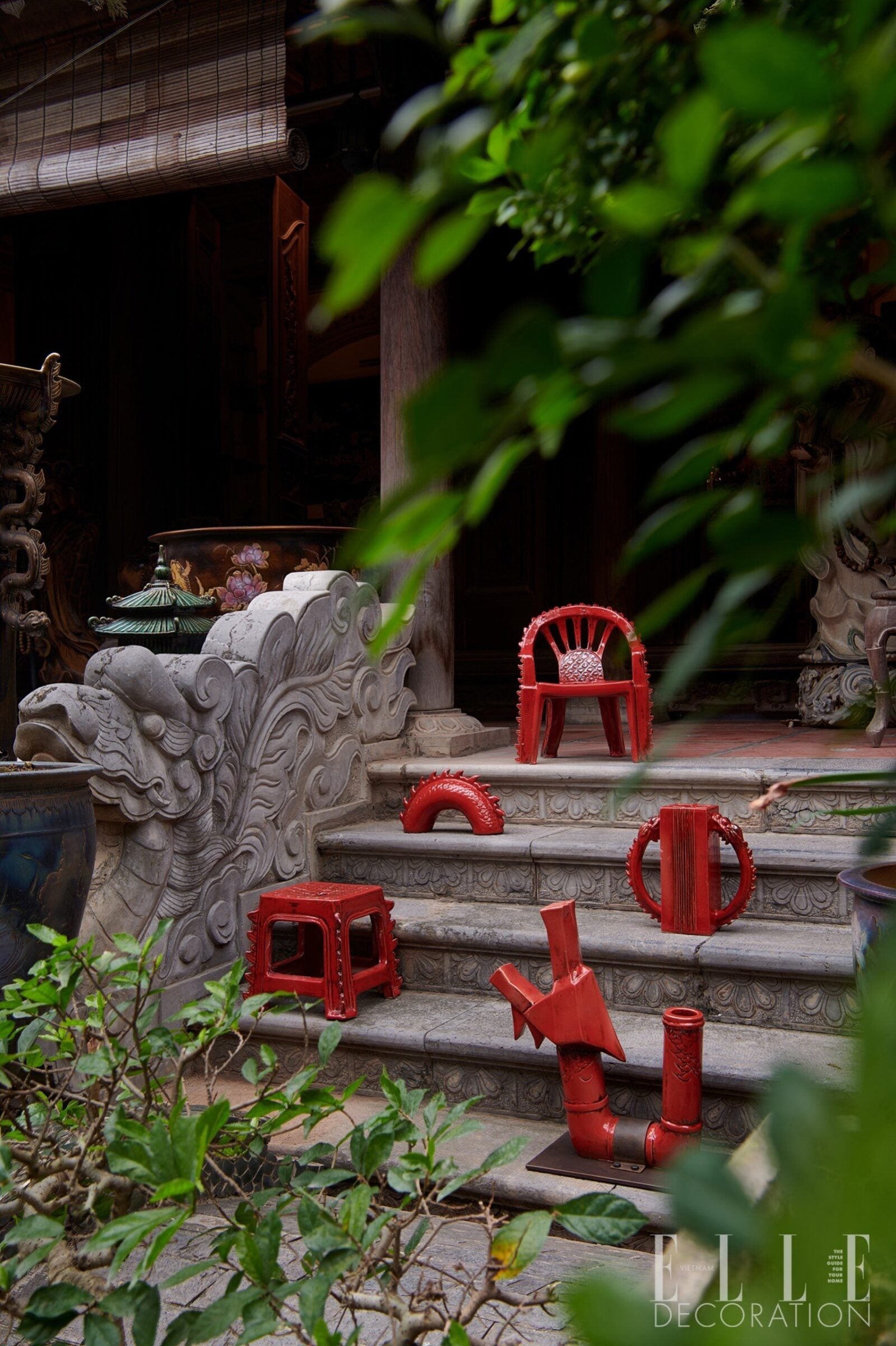 Vietnamese Lacquer - Red Dragon Vase - Bat Trang Ceramics - front view in red by Bat-trang