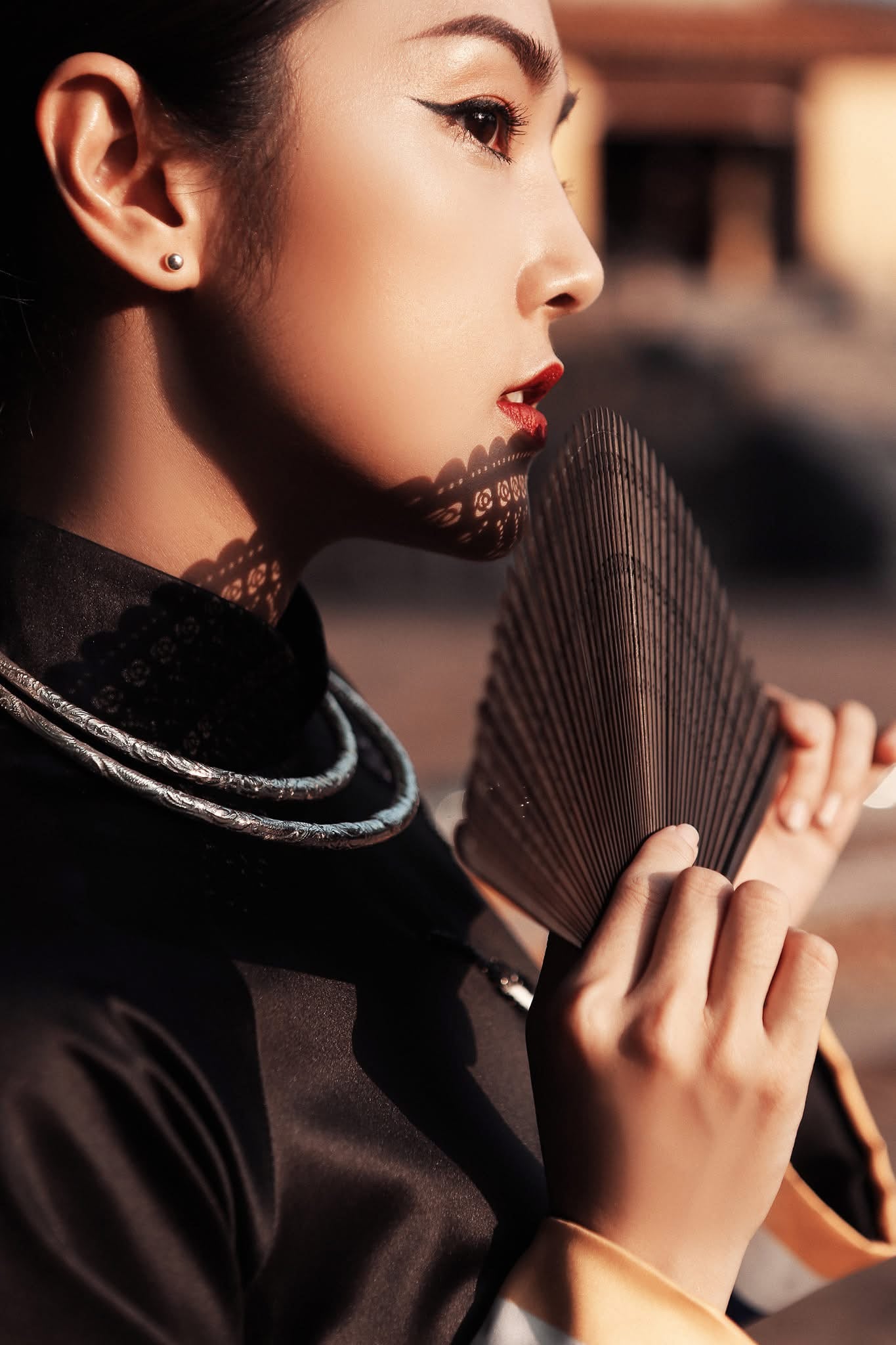"Lien Tri" Torque Necklace in Fine-silver in Lotus Pattern