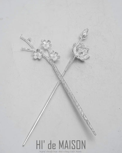 Nhất Chi Mai – Fine Silver Hair Pin with Apricot Blossoms