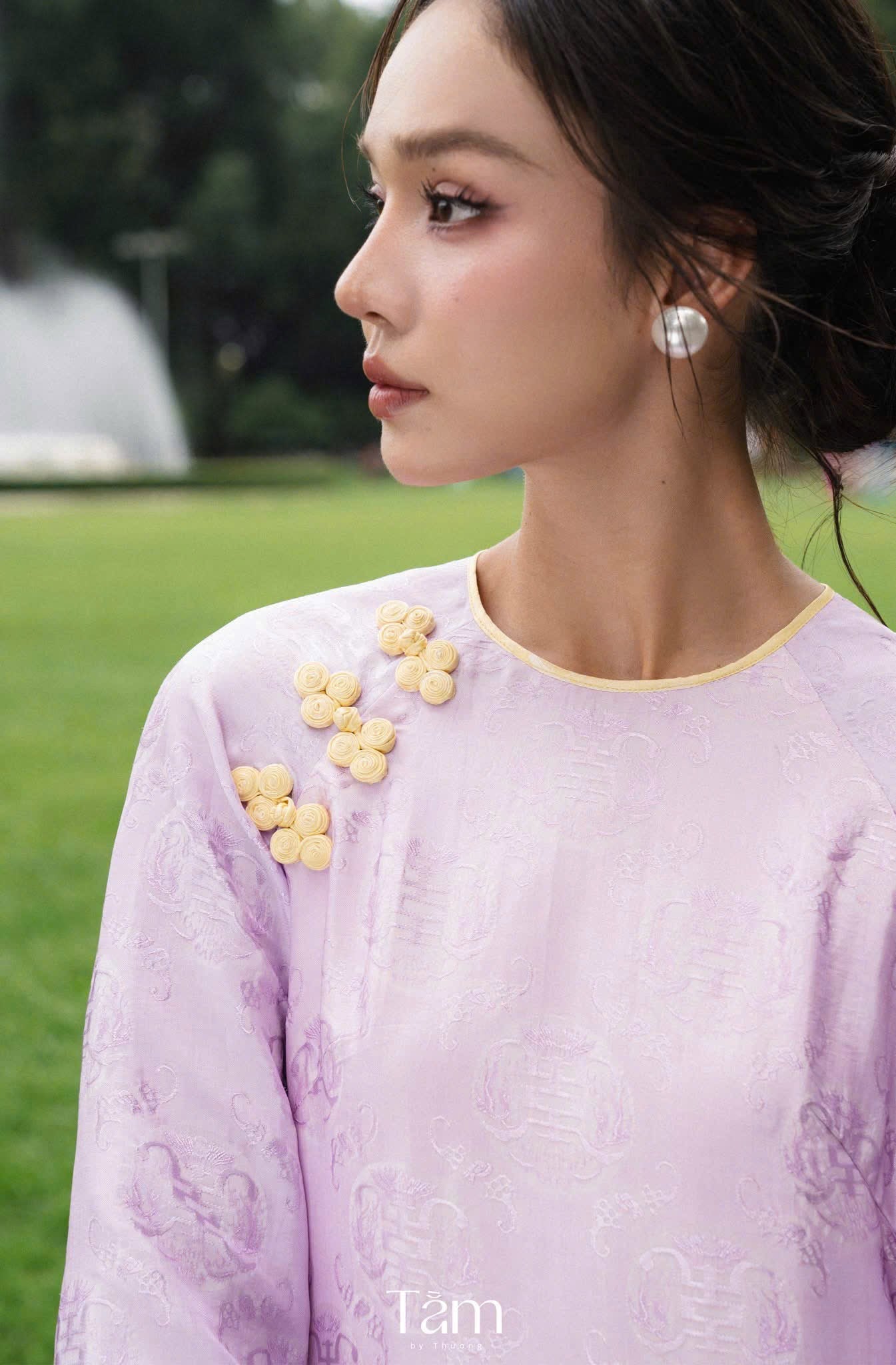 Cam Tu Ao-dai Set- Embellished Double-layered Ao Dai Set in Lilac Wormsilk - side profile by Tam