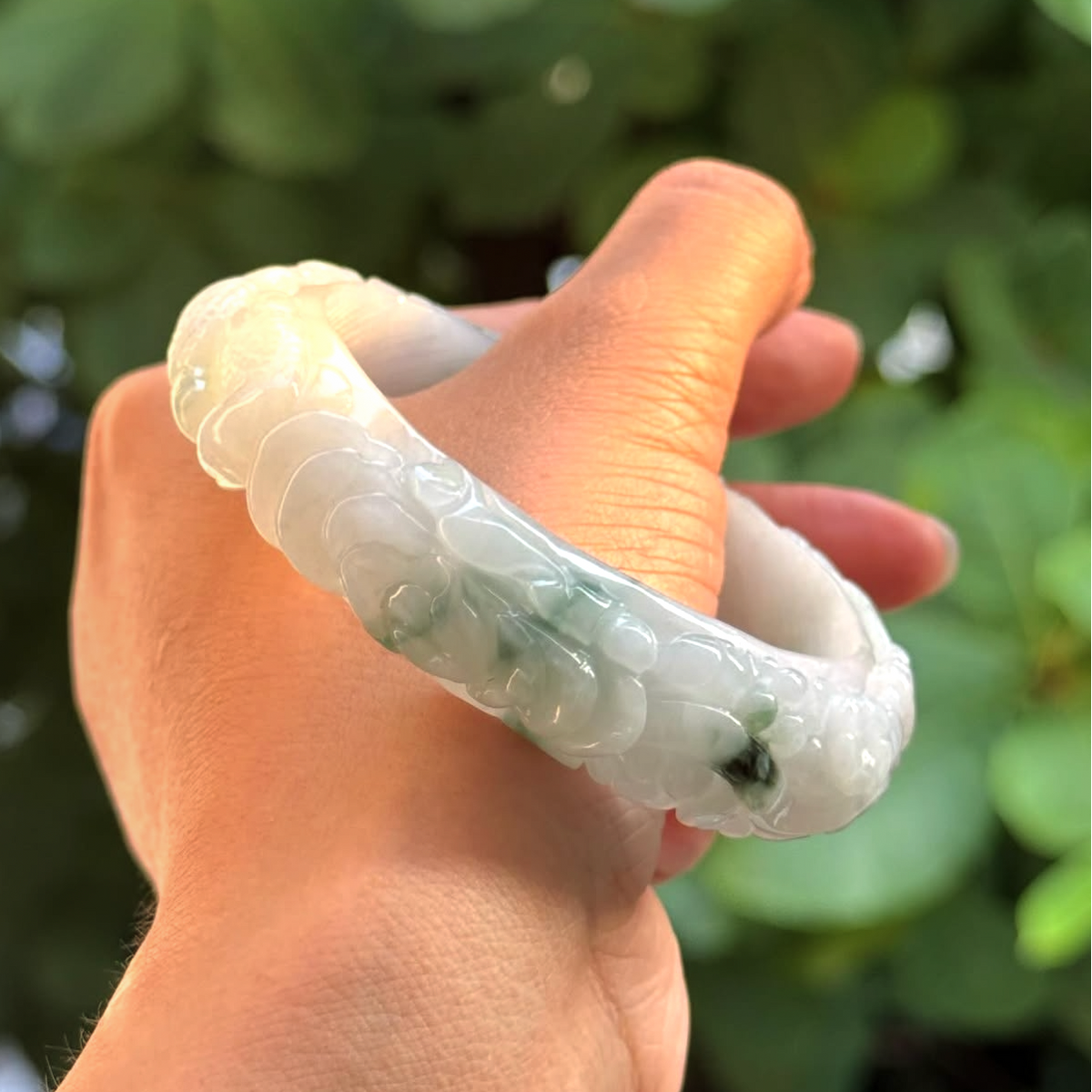 “Jade Garden of Harmony” – Hand-Carved Natural Jadeite Bangle
