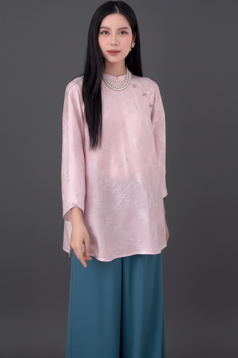 Vietnamese Ao Dai - Tra My - Mandarin-neck Natural wormsilk in Light Violet Blush - front view in pink by Garderobe