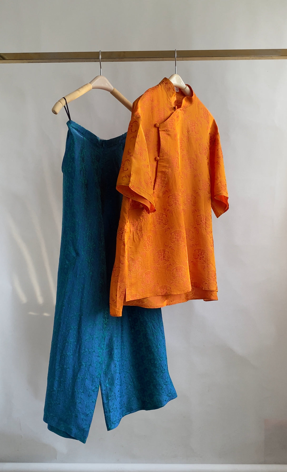 "Ninh Van" Set - Mandarin-neck Wormsilk in Tangerine & Bright Teal