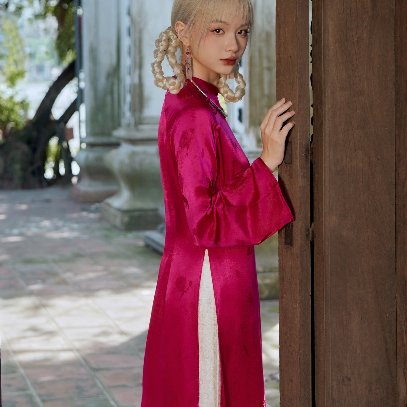 Vietnamese Ao Dai - Lien Hoa Ao Dai set - Silkworm Silk in Magenta [Traditional cut] - side profile in fuchsia by Moc