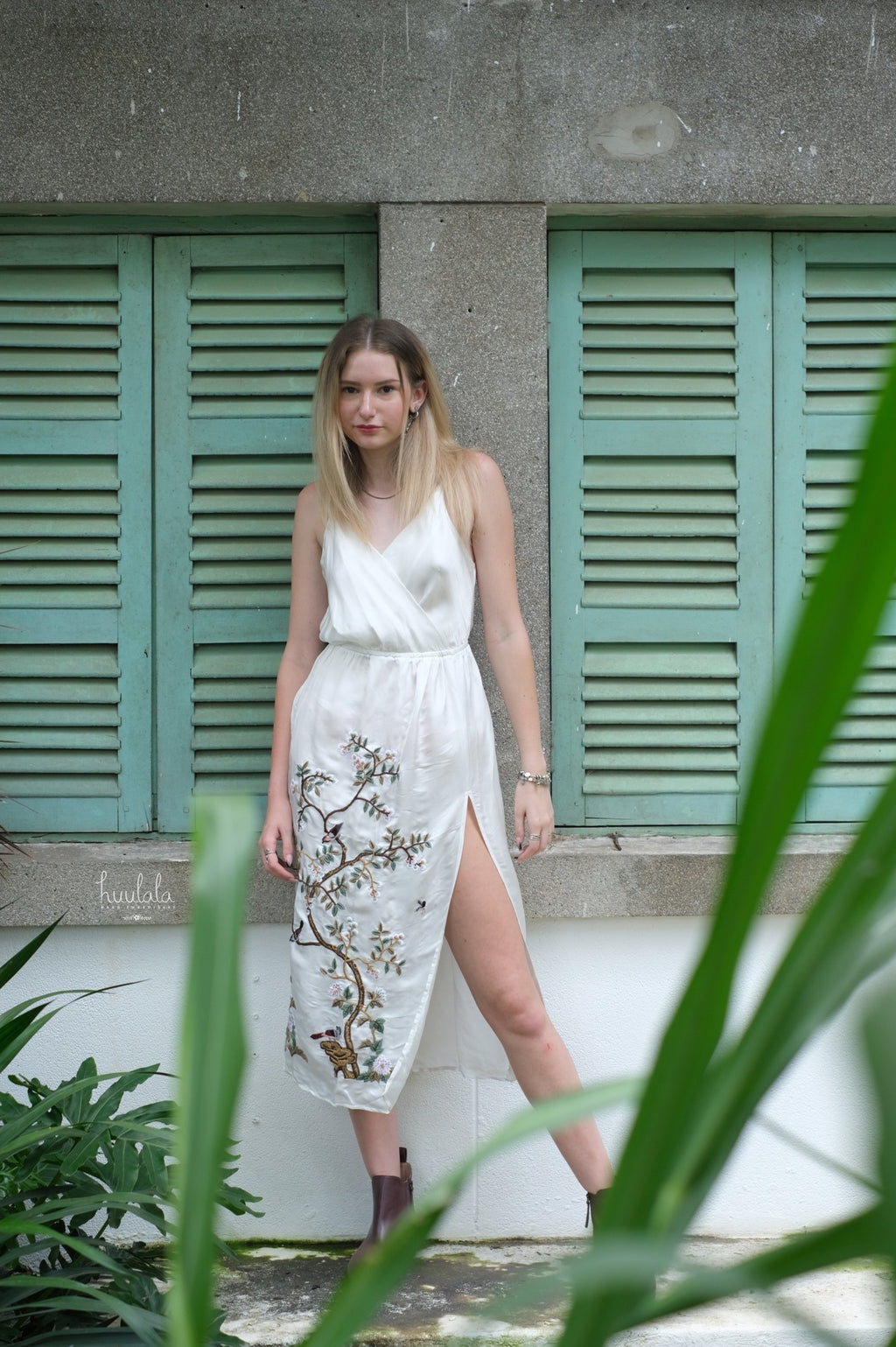 "Morning Dew" Vietnamese silk dress by Huulala, red floral embroidery, artisan-crafted.
