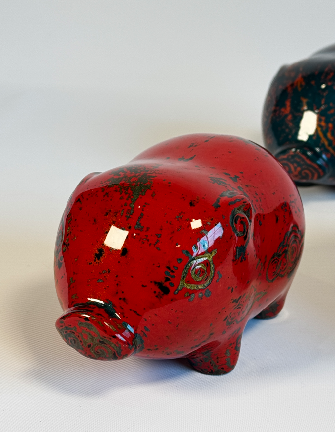 Ceramic Piggy in Lacquer - Premium Vietnamese lacquerware by Lam Phong Pottery at L'Orient Haus luxury boutique