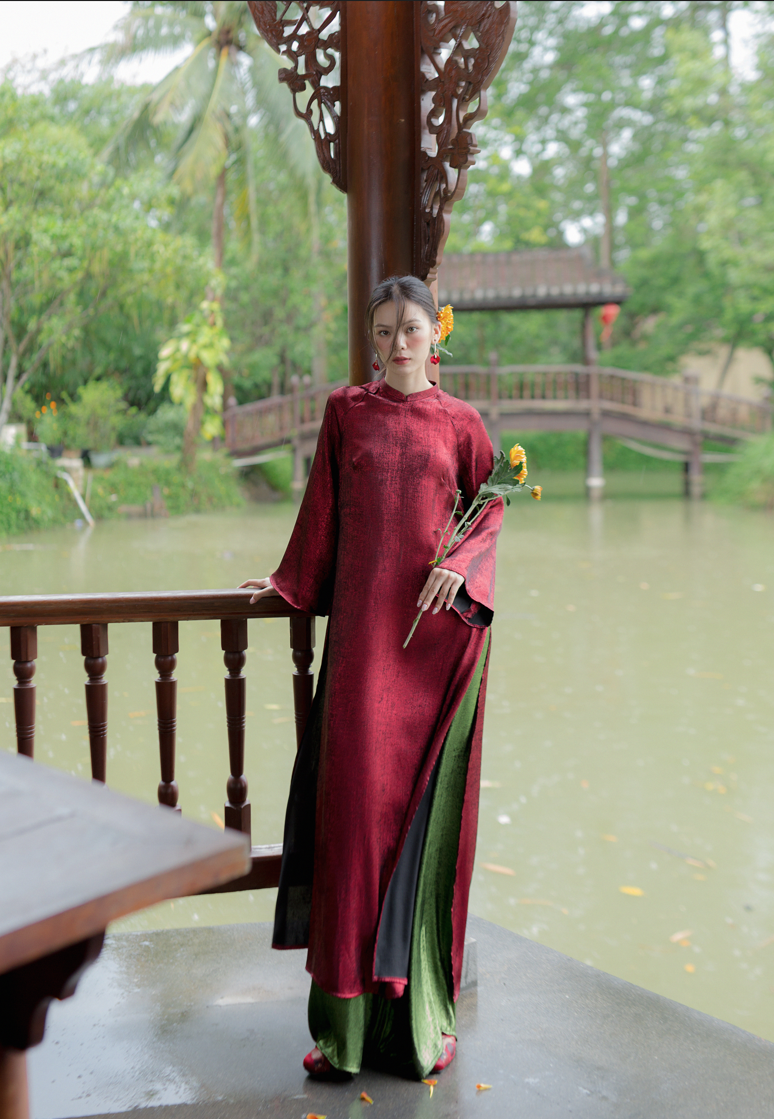 "Tich Luu" Ao Dai Set in Metallic Pomegranate Red with Dark Moss Pants