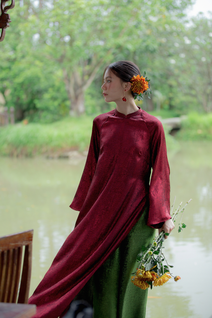 "Tich Luu" Ao Dai Set in Metallic Pomegranate Red with Dark Moss Pants